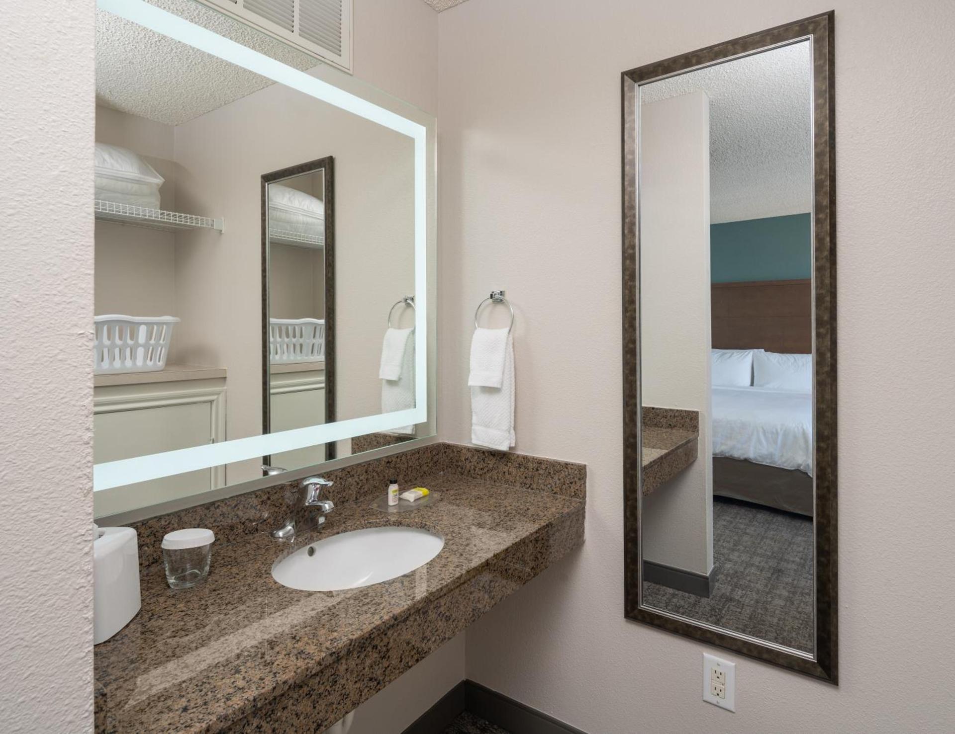 Staybridge Suites Denver Tech Center by IHG photo 36