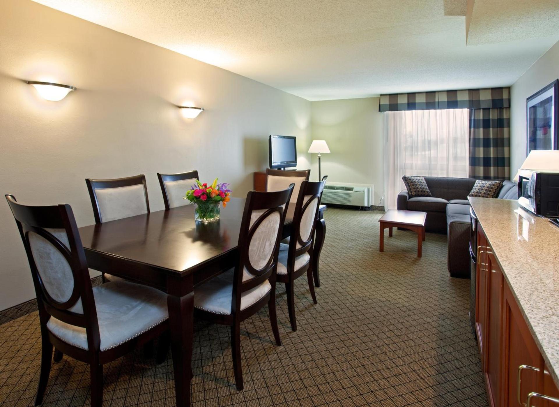 Holiday Inn Cincinnati-Eastgate by IHG photo 28