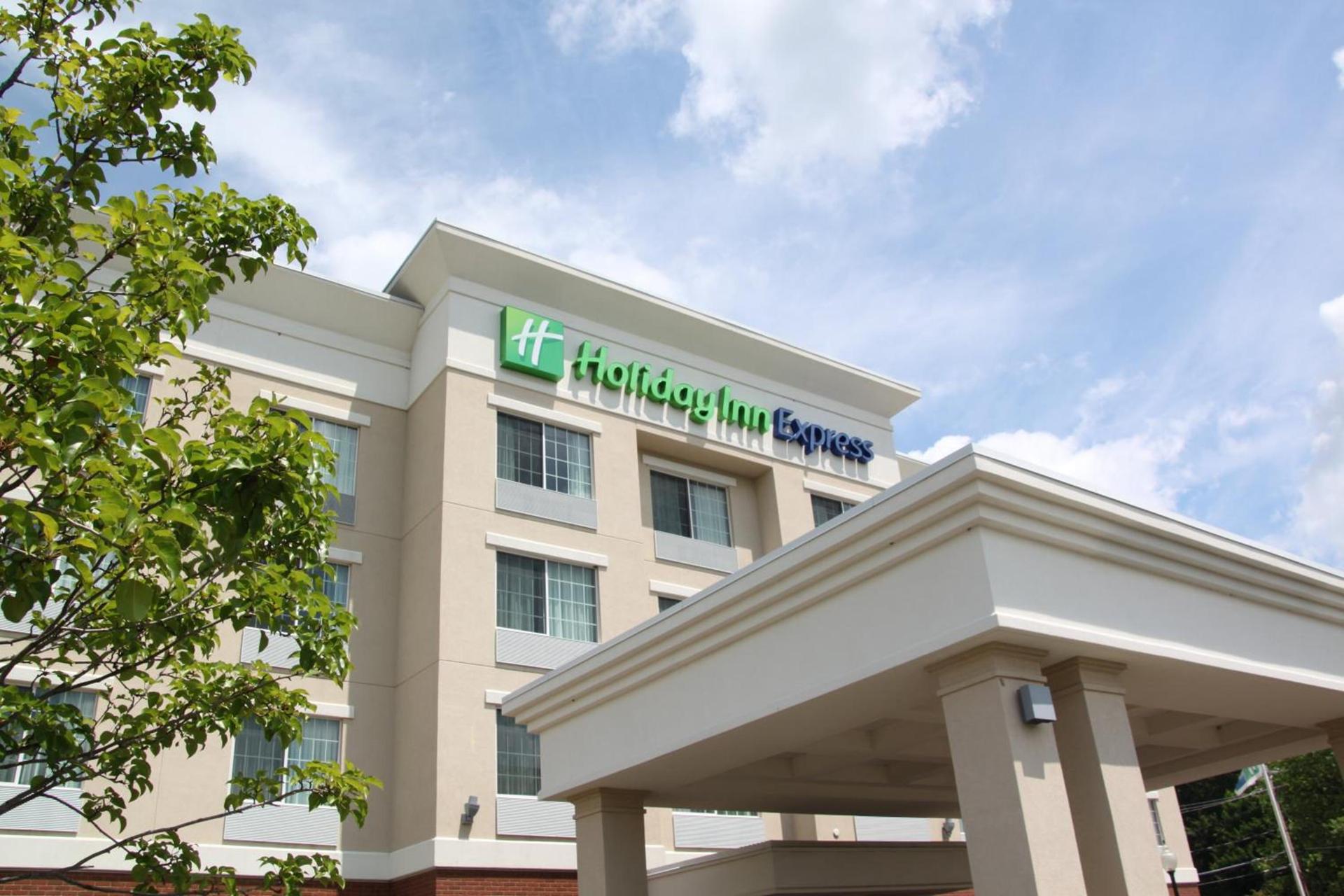 Holiday Inn Express - Cortland by IHG photo 9