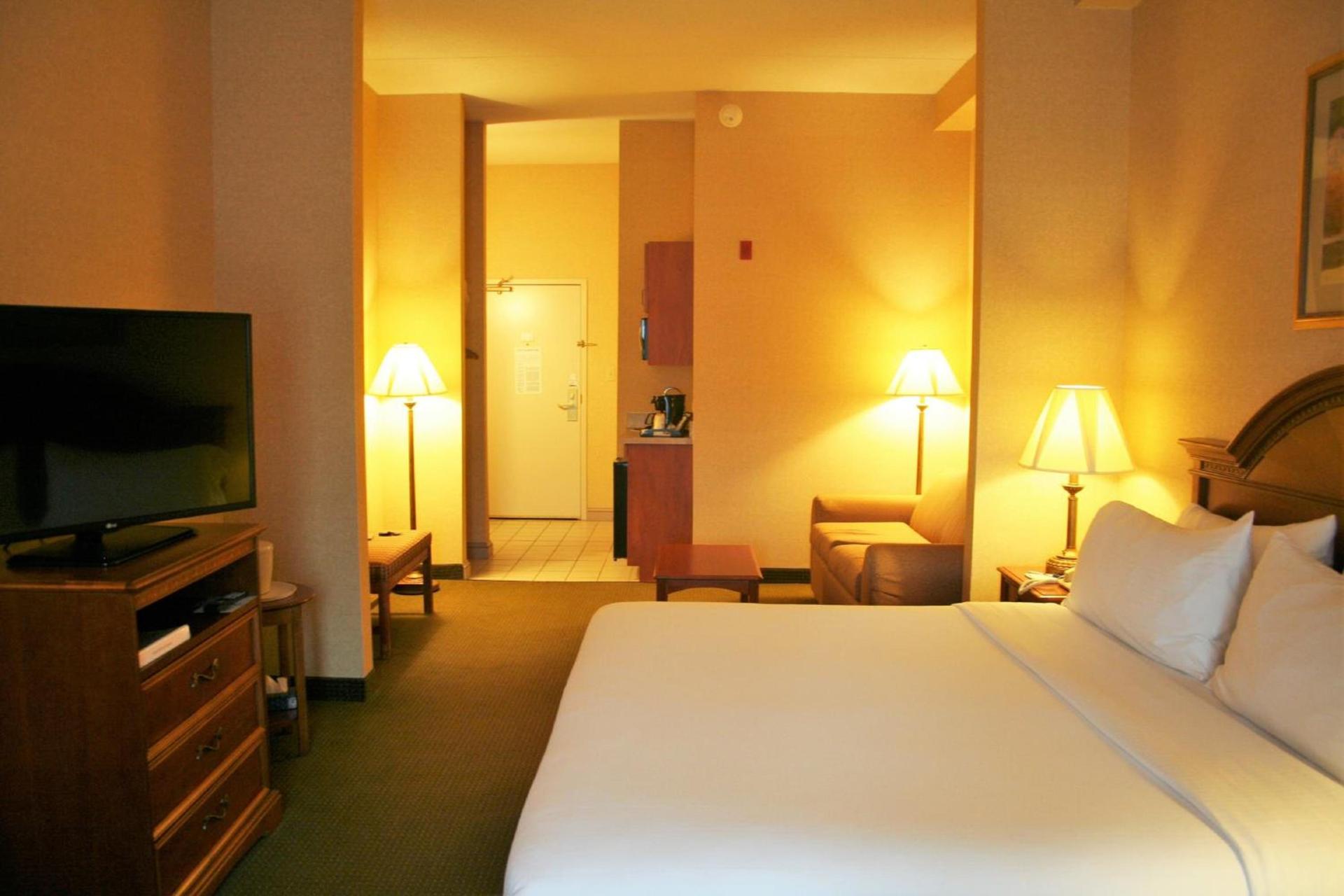 Holiday Inn Express Hotel & Suites Drums-Hazelton by IHG photo 20