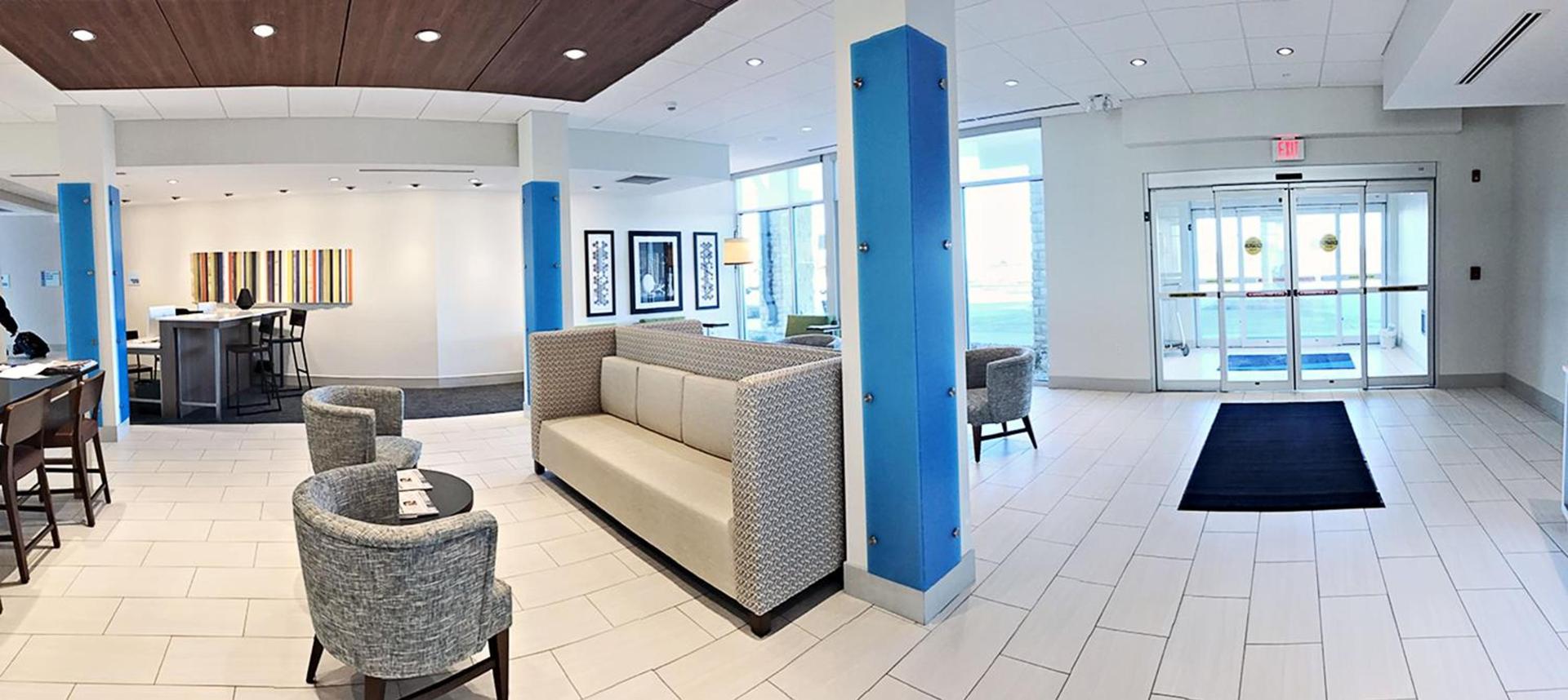 Holiday Inn Express & Suites - Rantoul by IHG photo 7