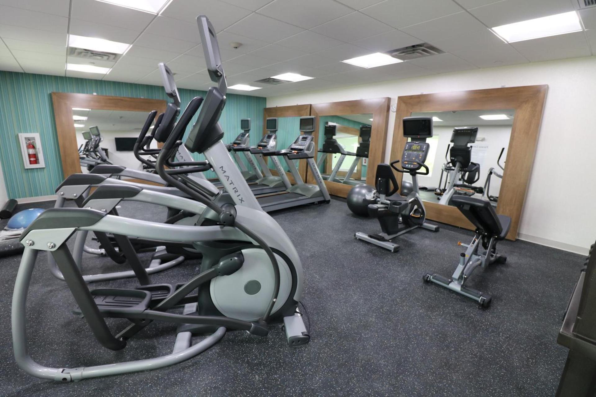 Holiday Inn Express & Suites - Coffeyville by IHG photo 33