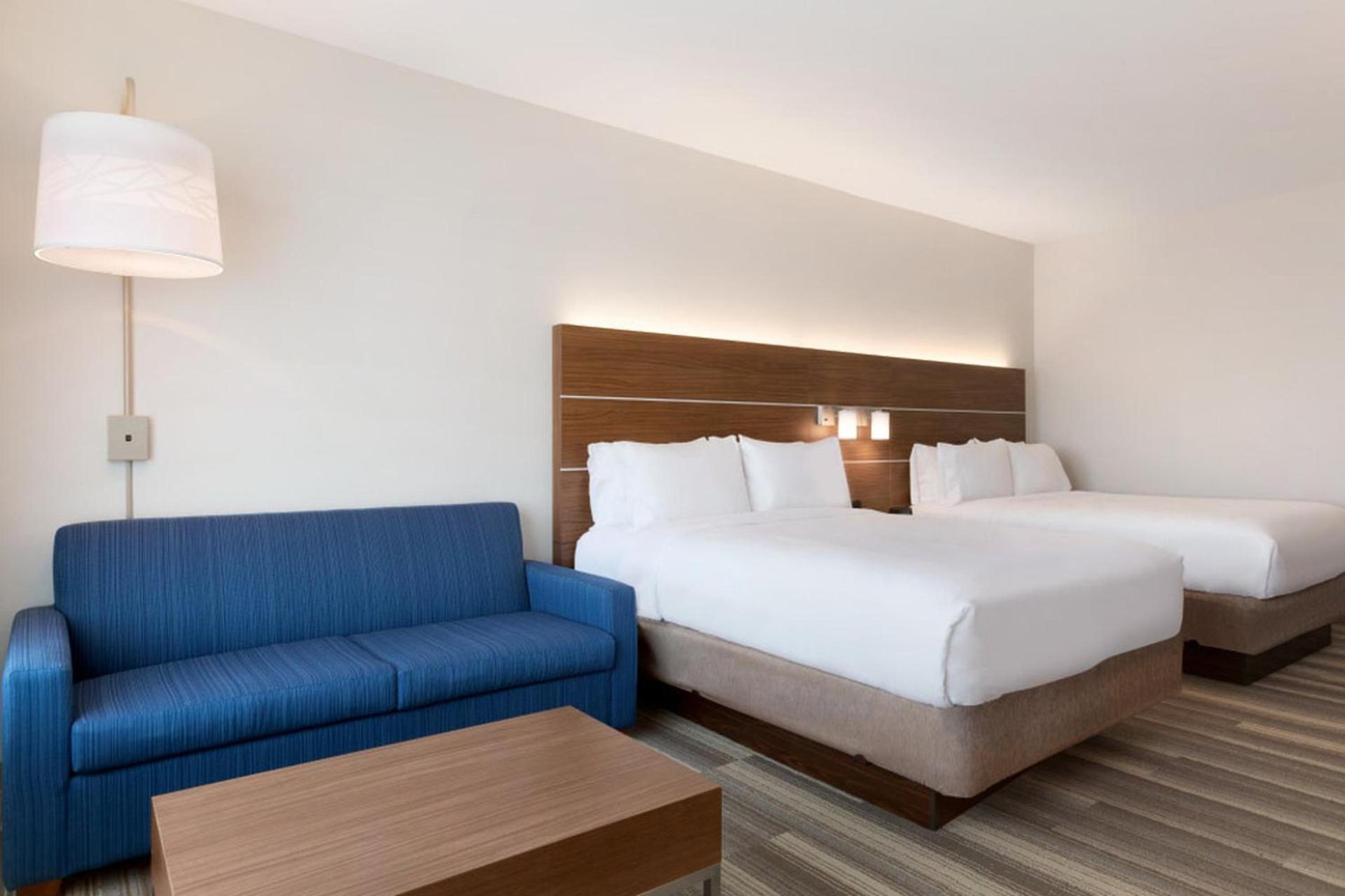 Holiday Inn Express & Suites - Cincinnati NE - Red Bank Road by IHG photo 15