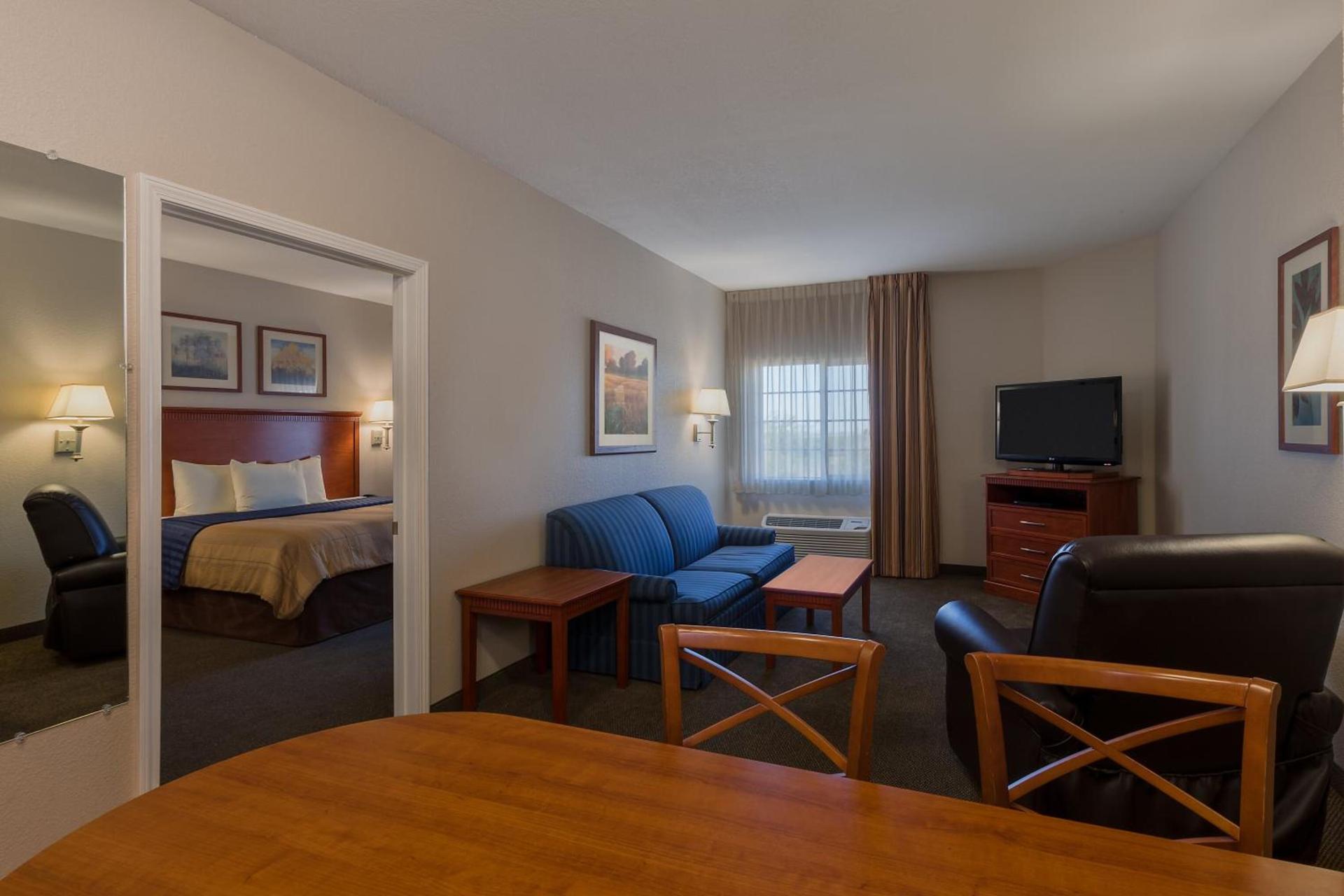 Candlewood Suites Decatur Medical Center by IHG photo 31