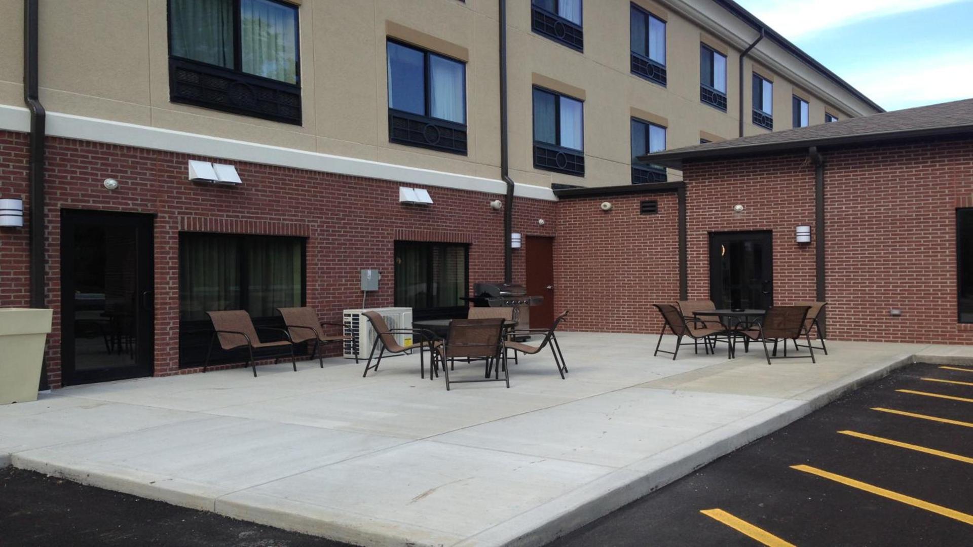 Holiday Inn Express & Suites Cambridge by IHG photo 5