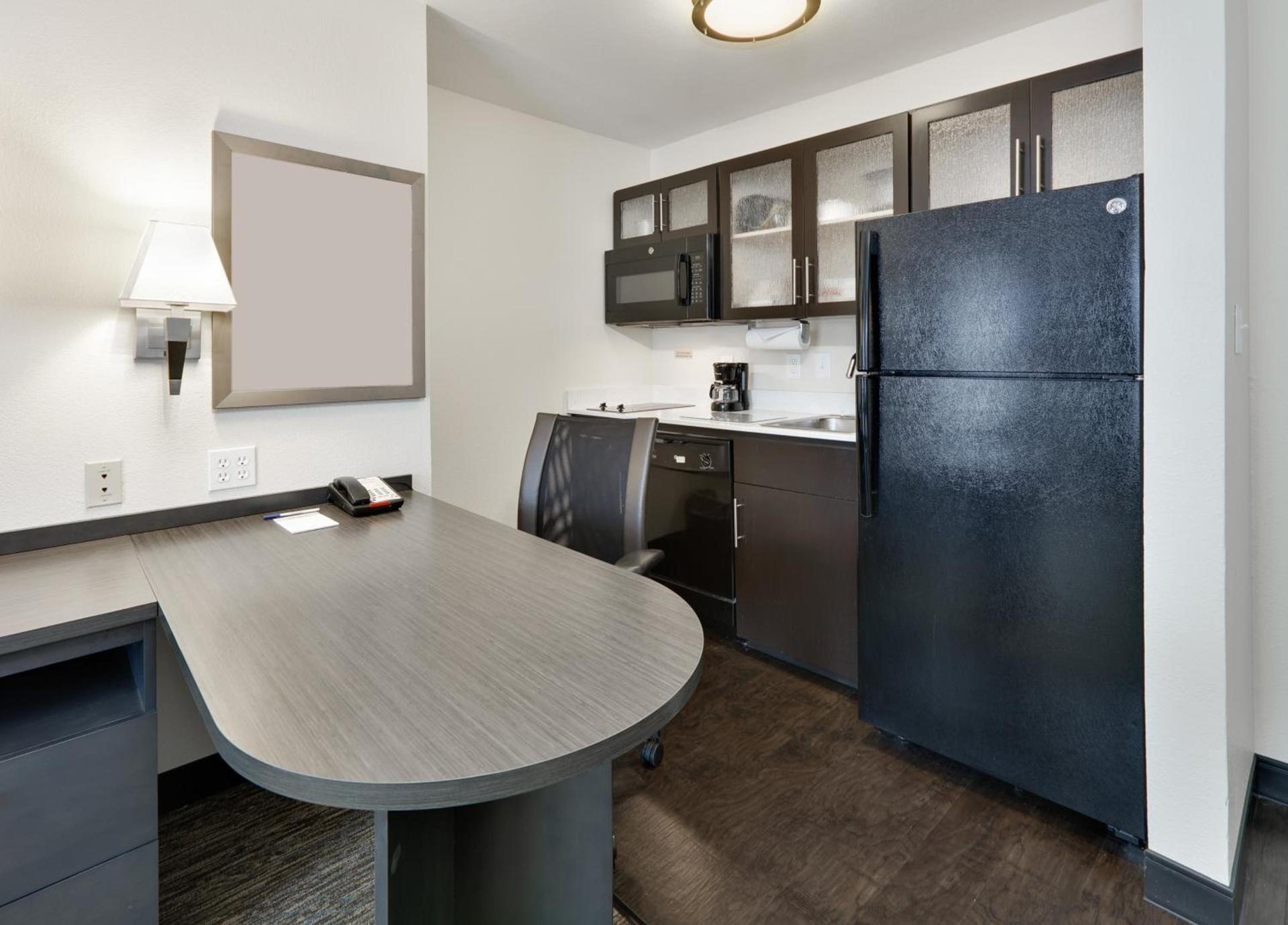Candlewood Suites Dallas Market Center-Love Field by IHG photo 31