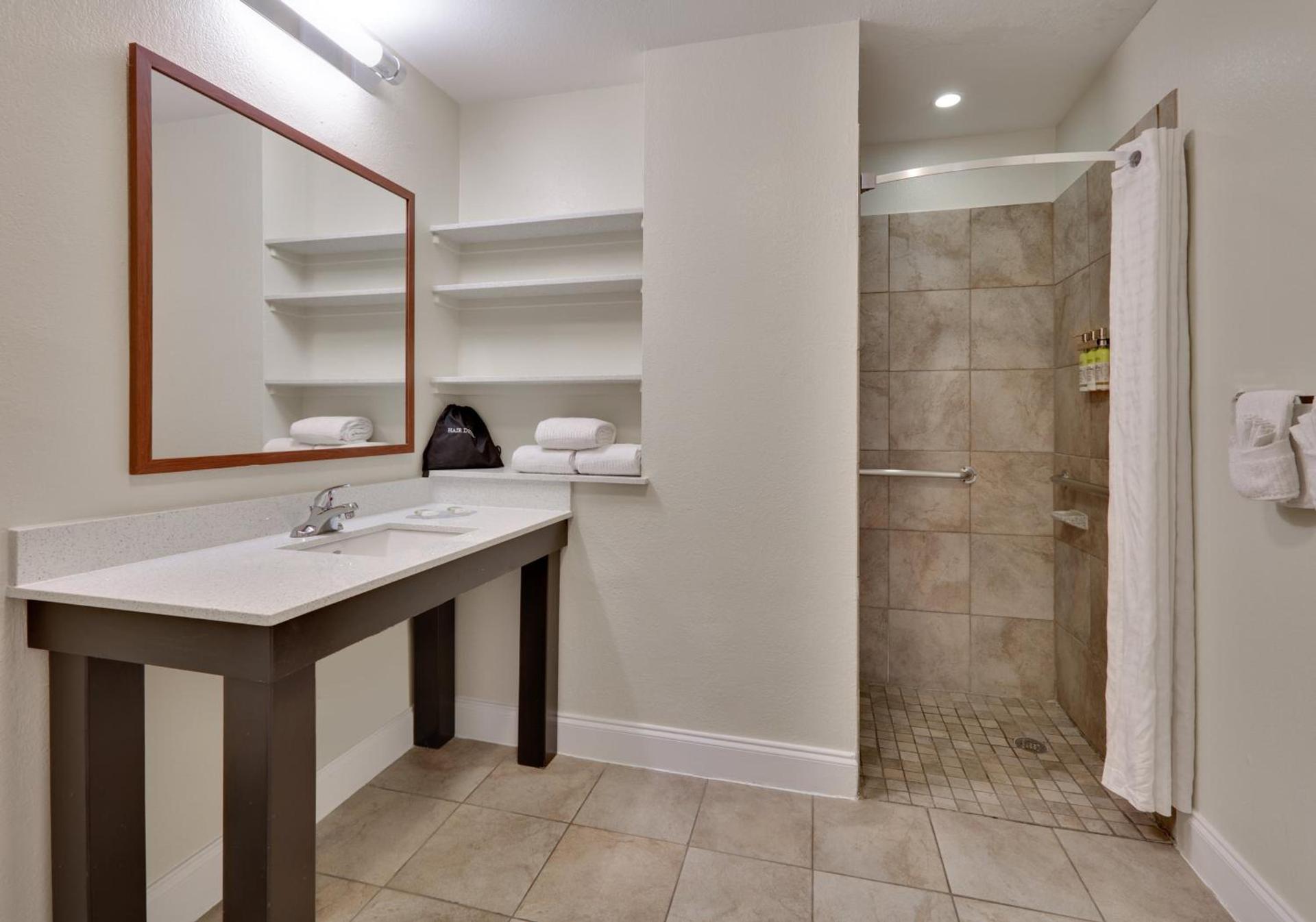 Candlewood Suites Dallas Market Center-Love Field by IHG photo 15