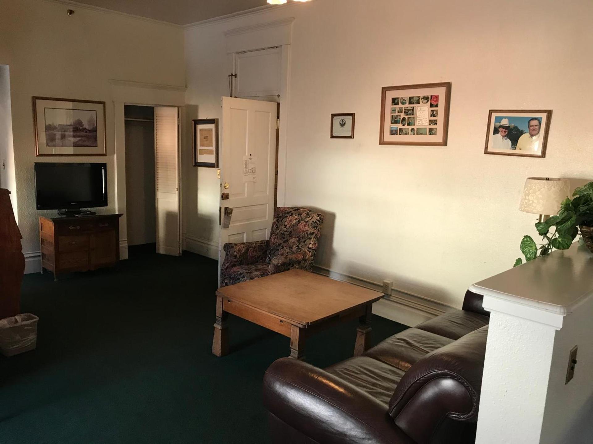 Historic Franklin Hotel photo 24