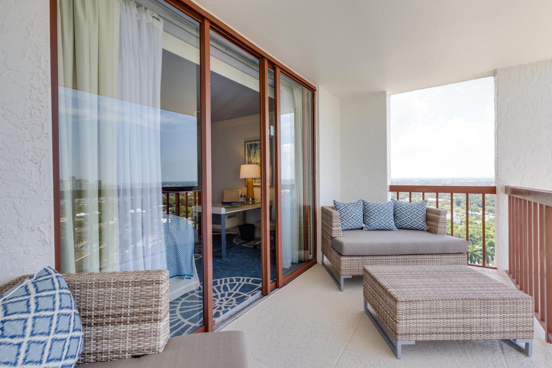 Naples Grande Beach Resort photo 18