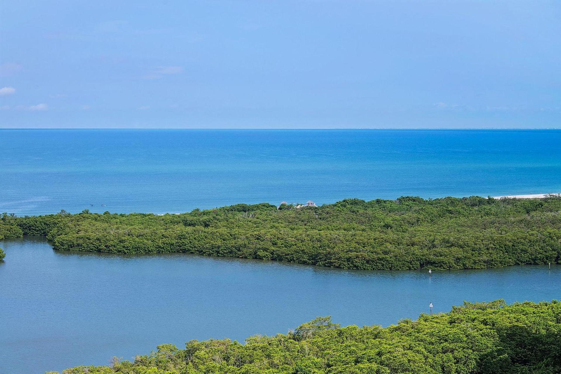 Naples Grande Beach Resort photo 42
