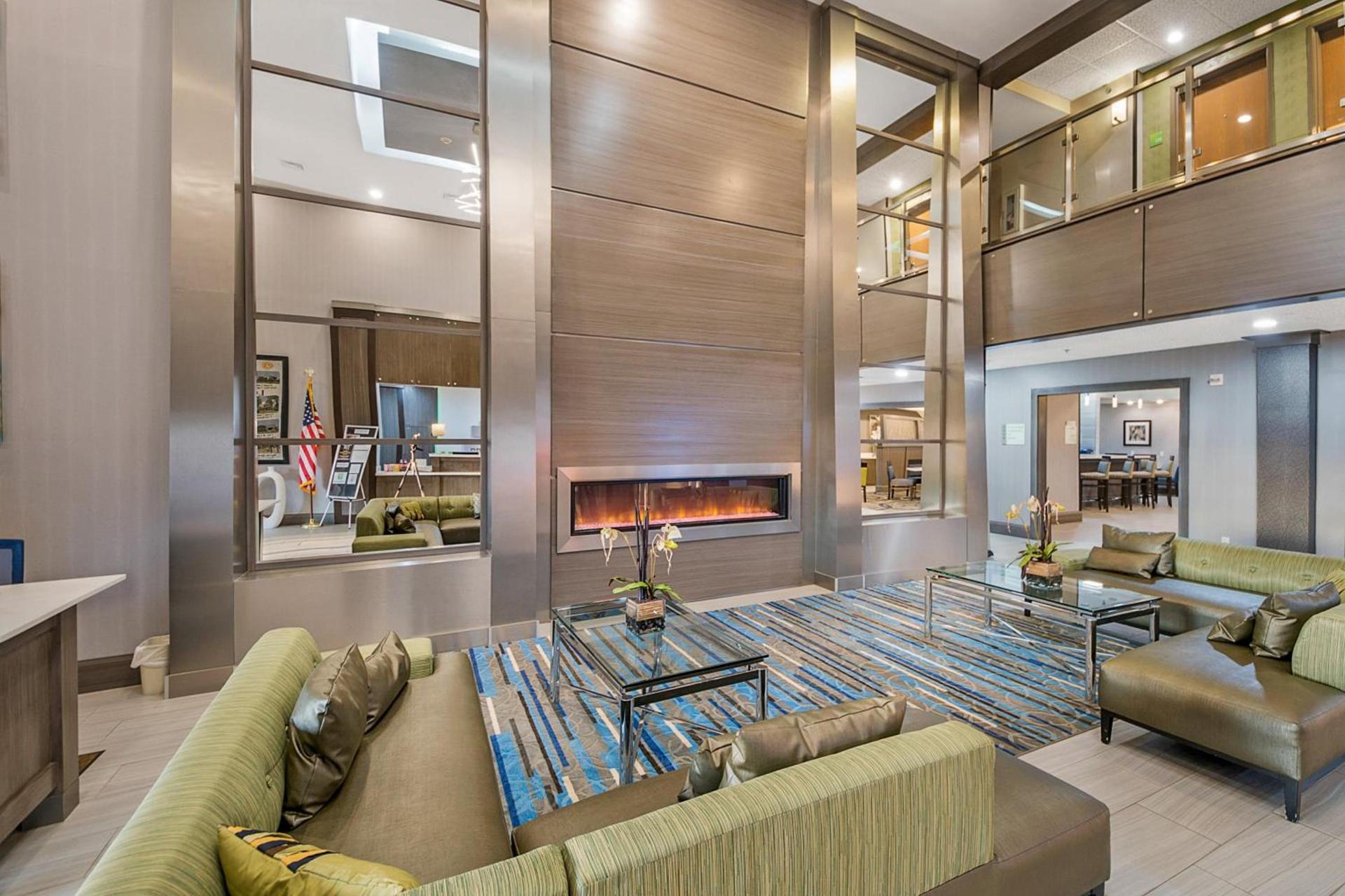 Holiday Inn Longview - North by IHG photo 8