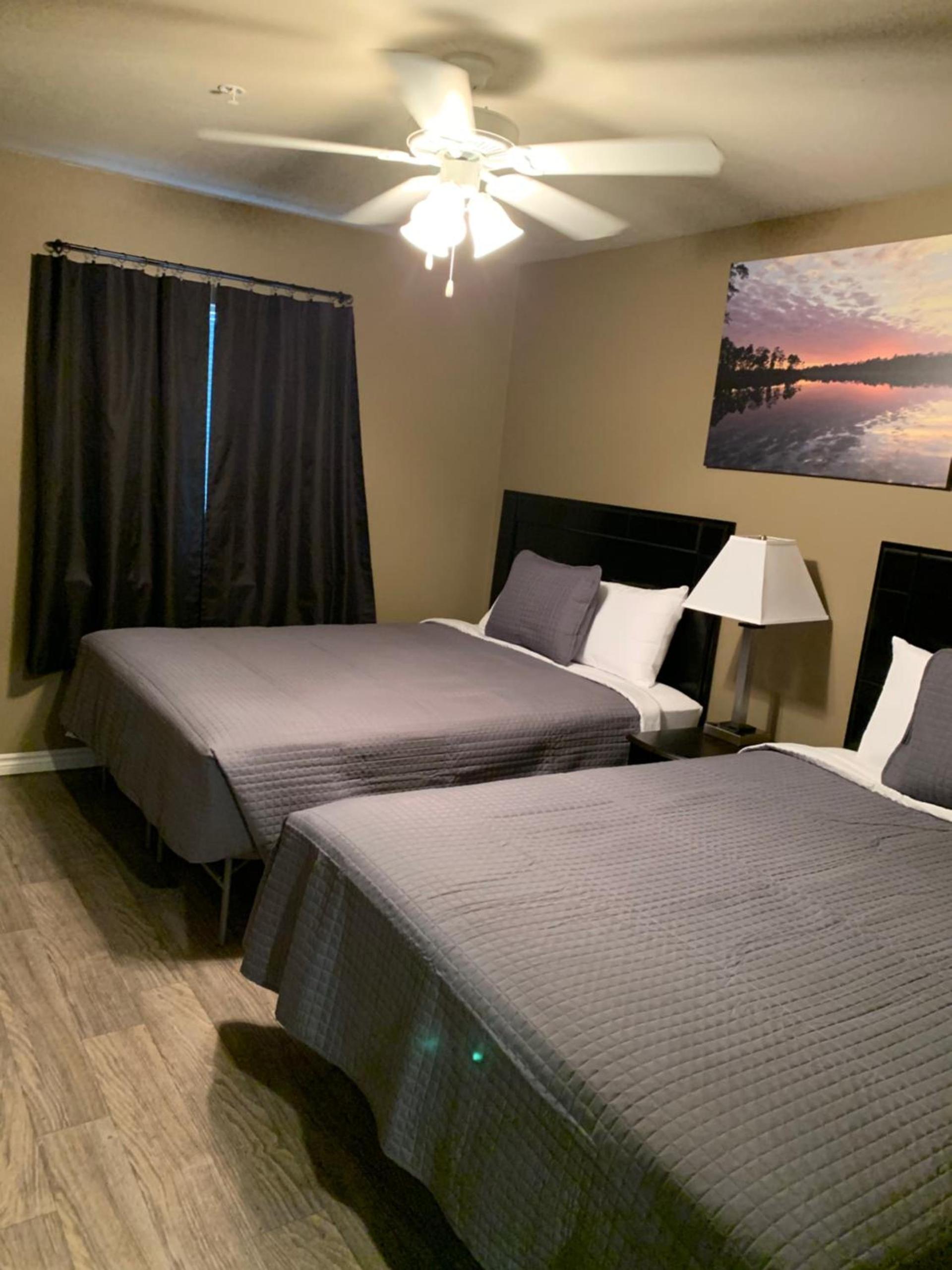 Eagle's Den Suites Andrews a Travelodge by Wyndham photo 26