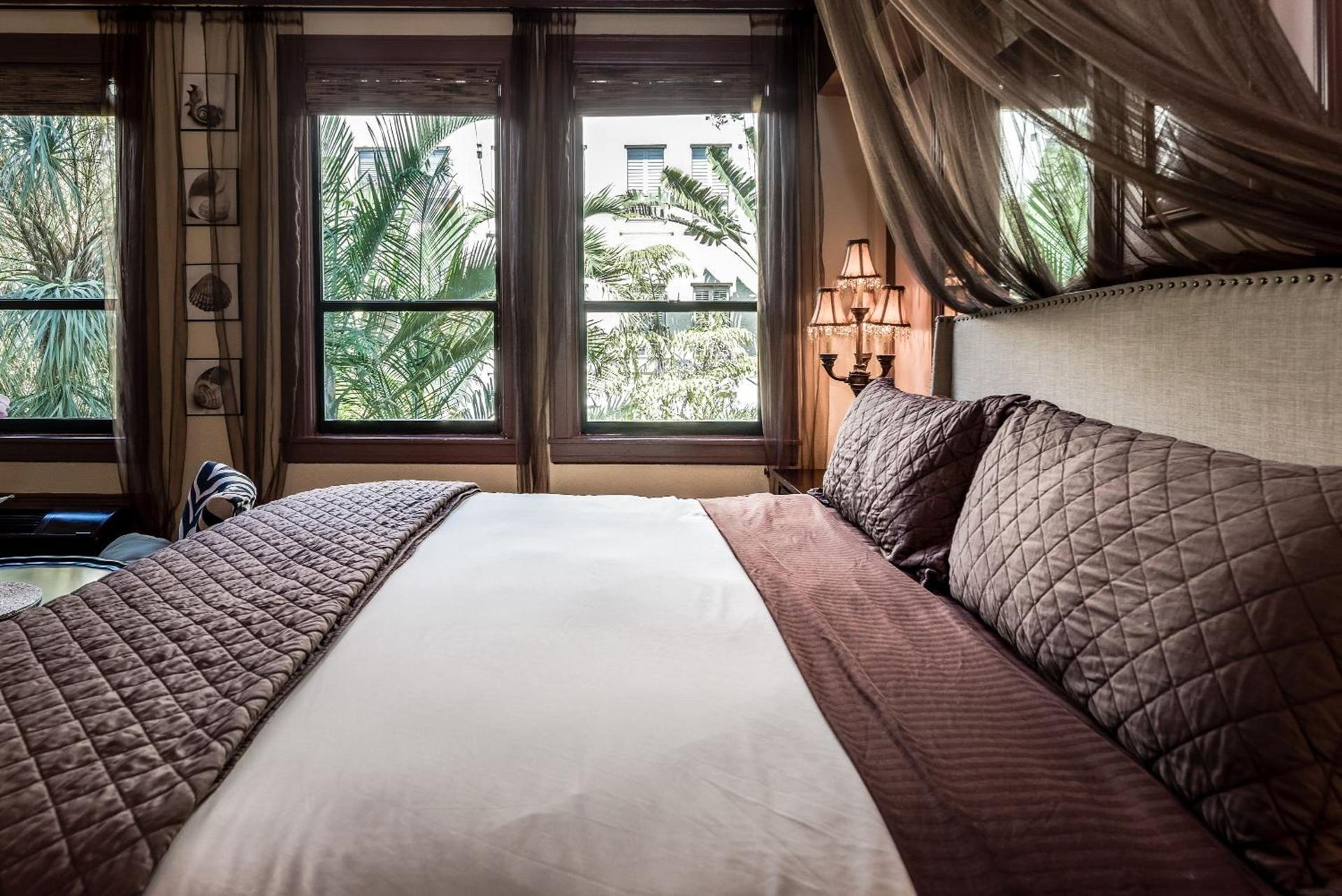 Hemingway Suites at Palm Beach Hotel Island photo 56