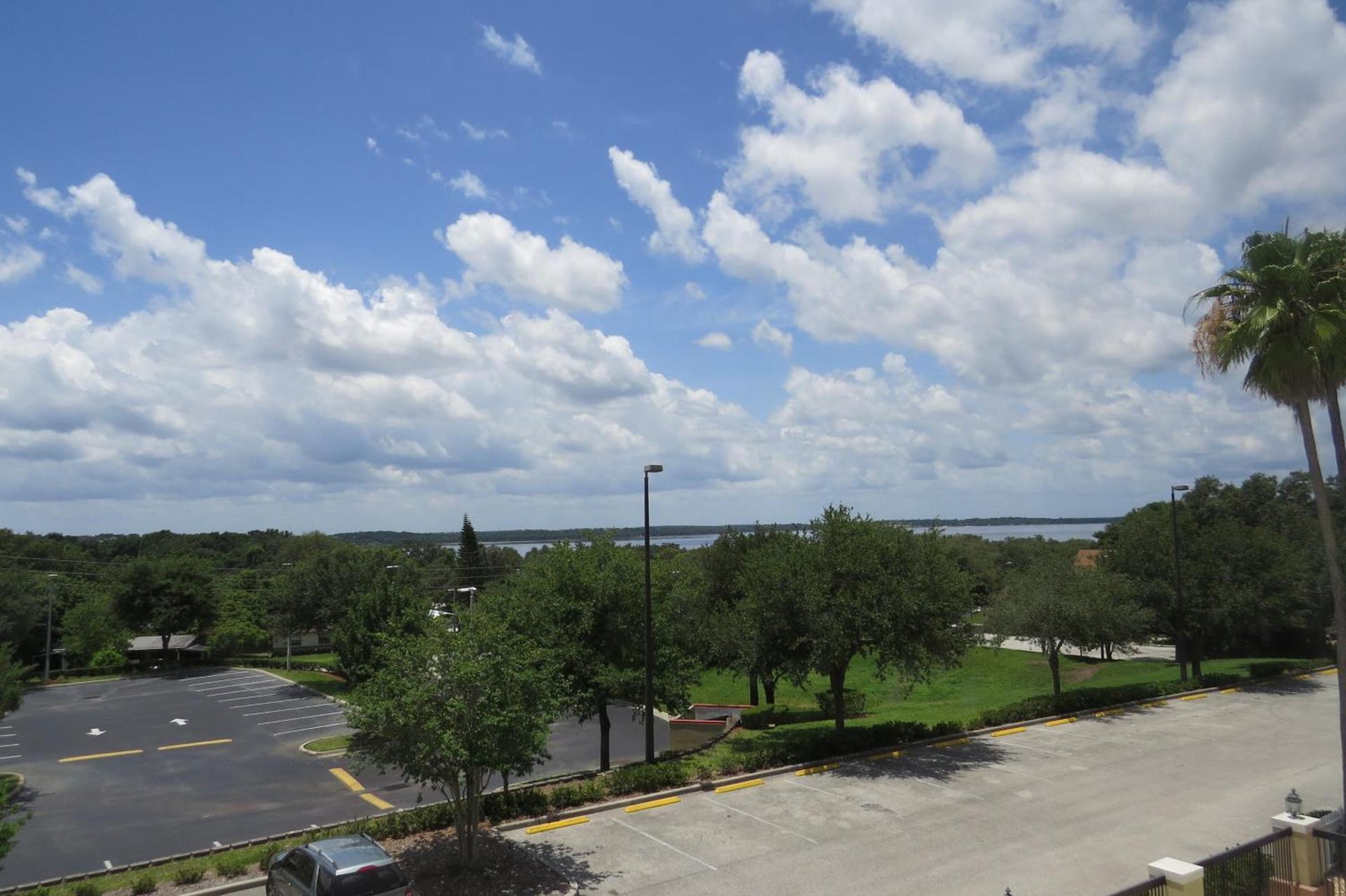 Holiday Inn Express - Clermont by IHG photo 5