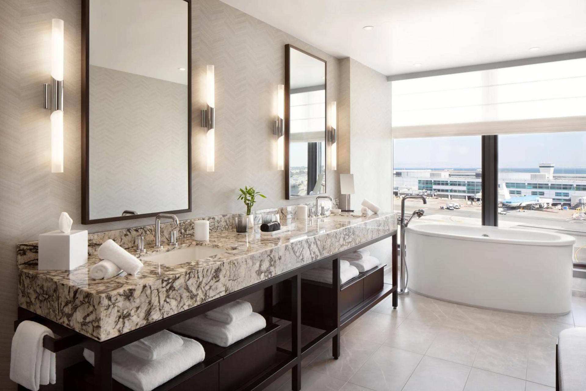 Grand Hyatt at SFO photo 15