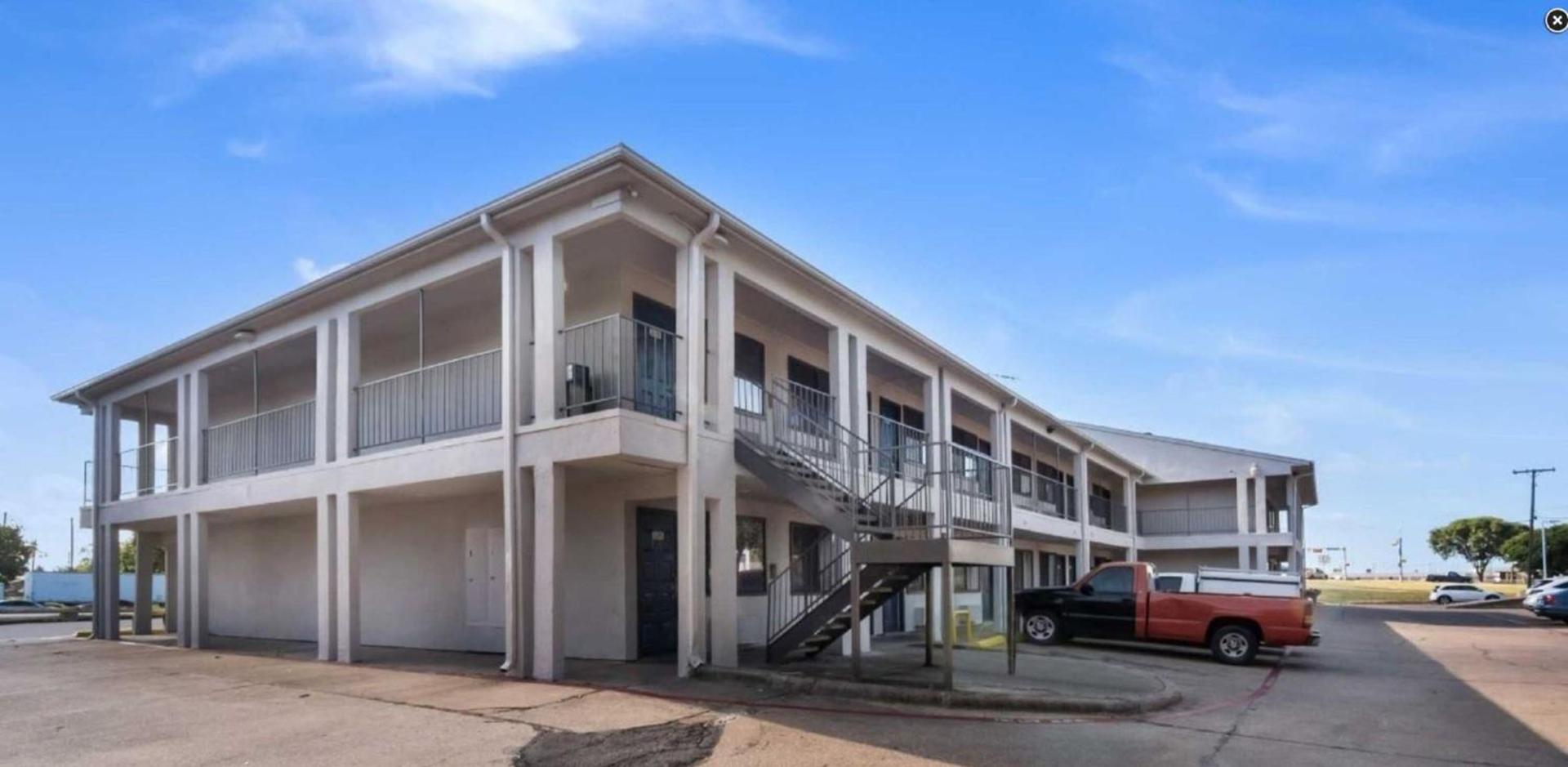 Motel 6 Irving - Loop 12 photo 27