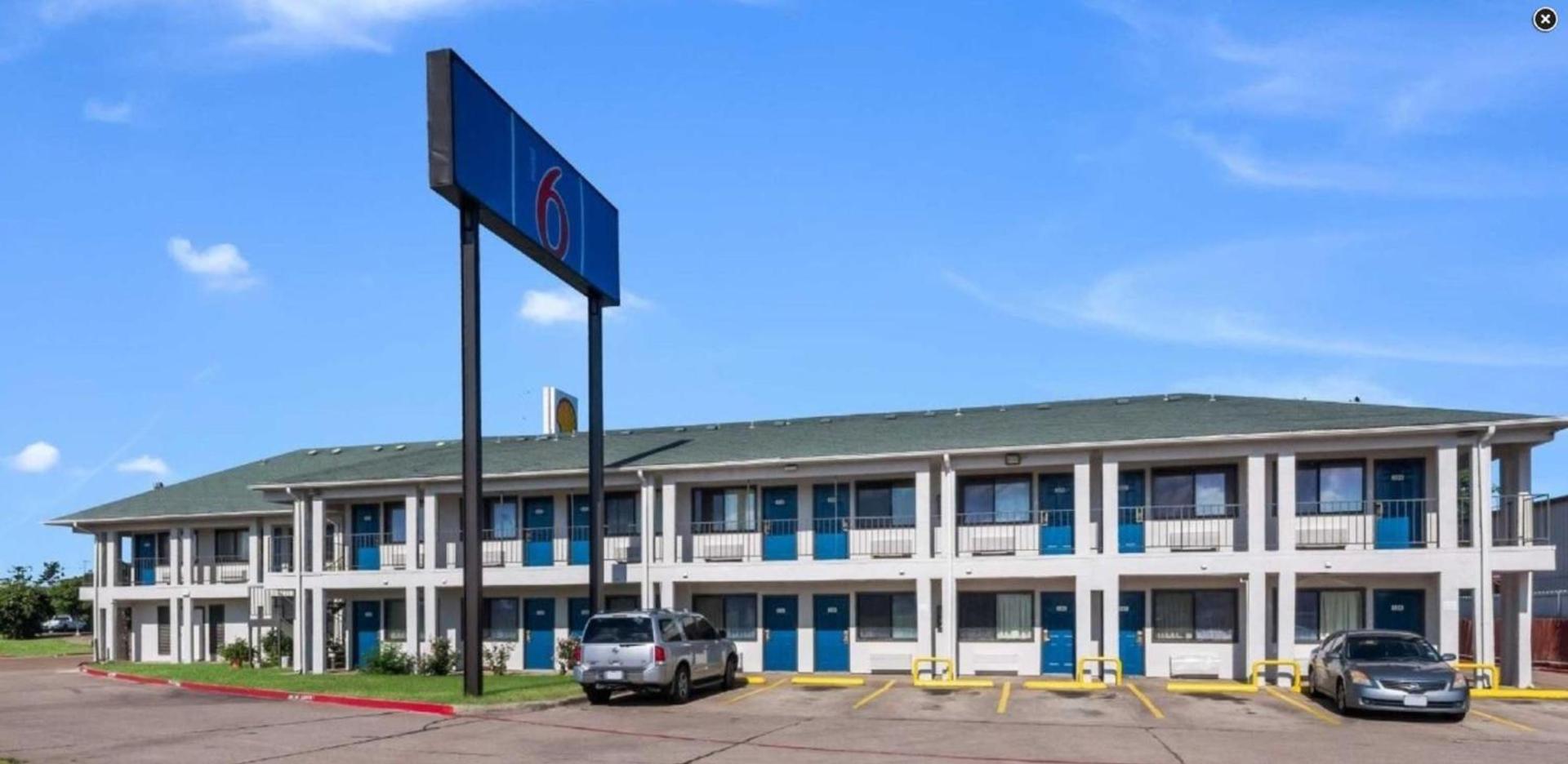 Motel 6 Irving - Loop 12 photo 31