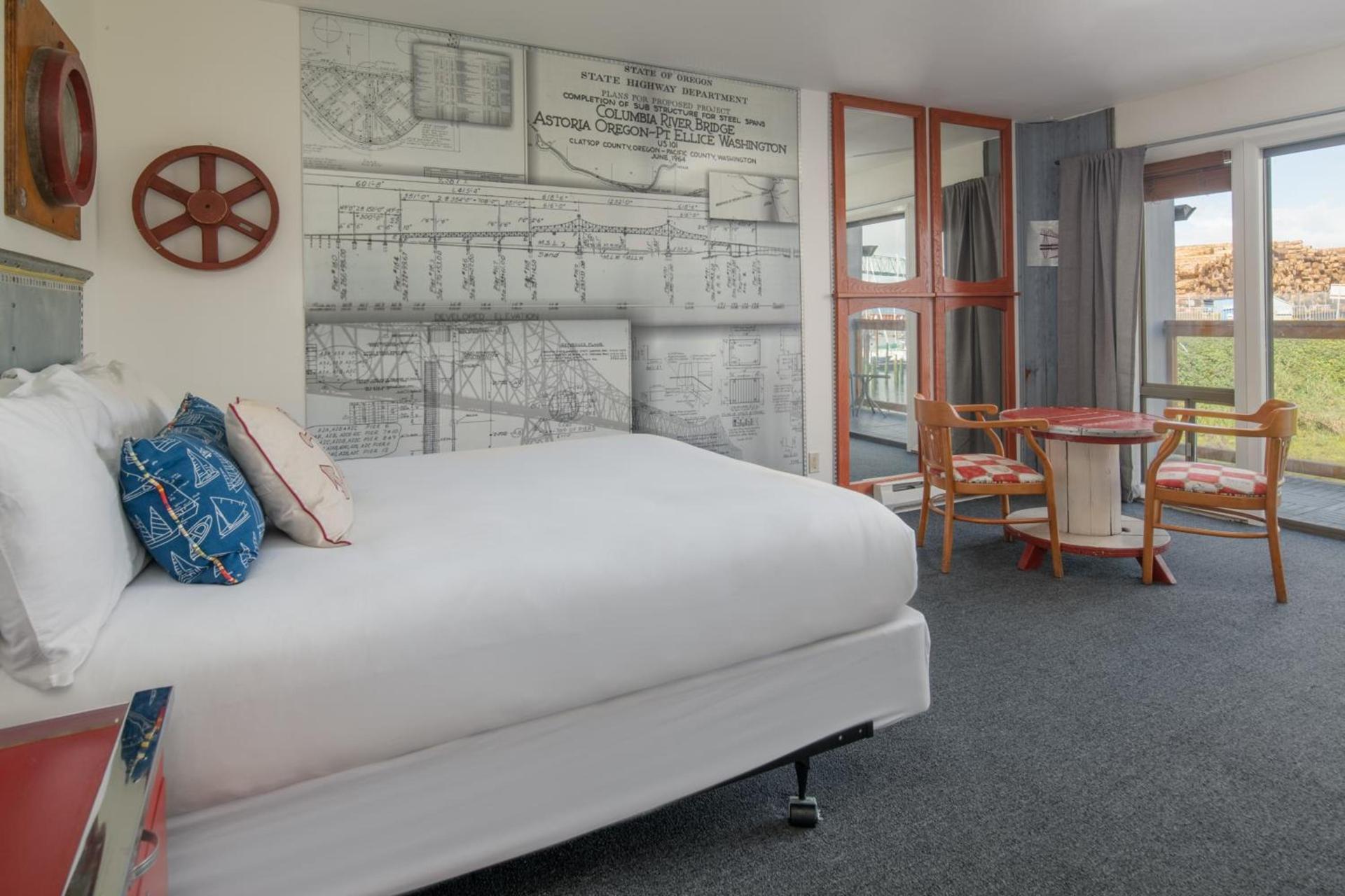 Astoria Riverwalk Inn photo 27