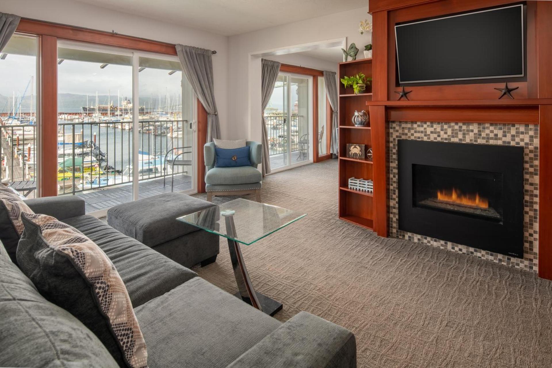 Astoria Riverwalk Inn photo 23