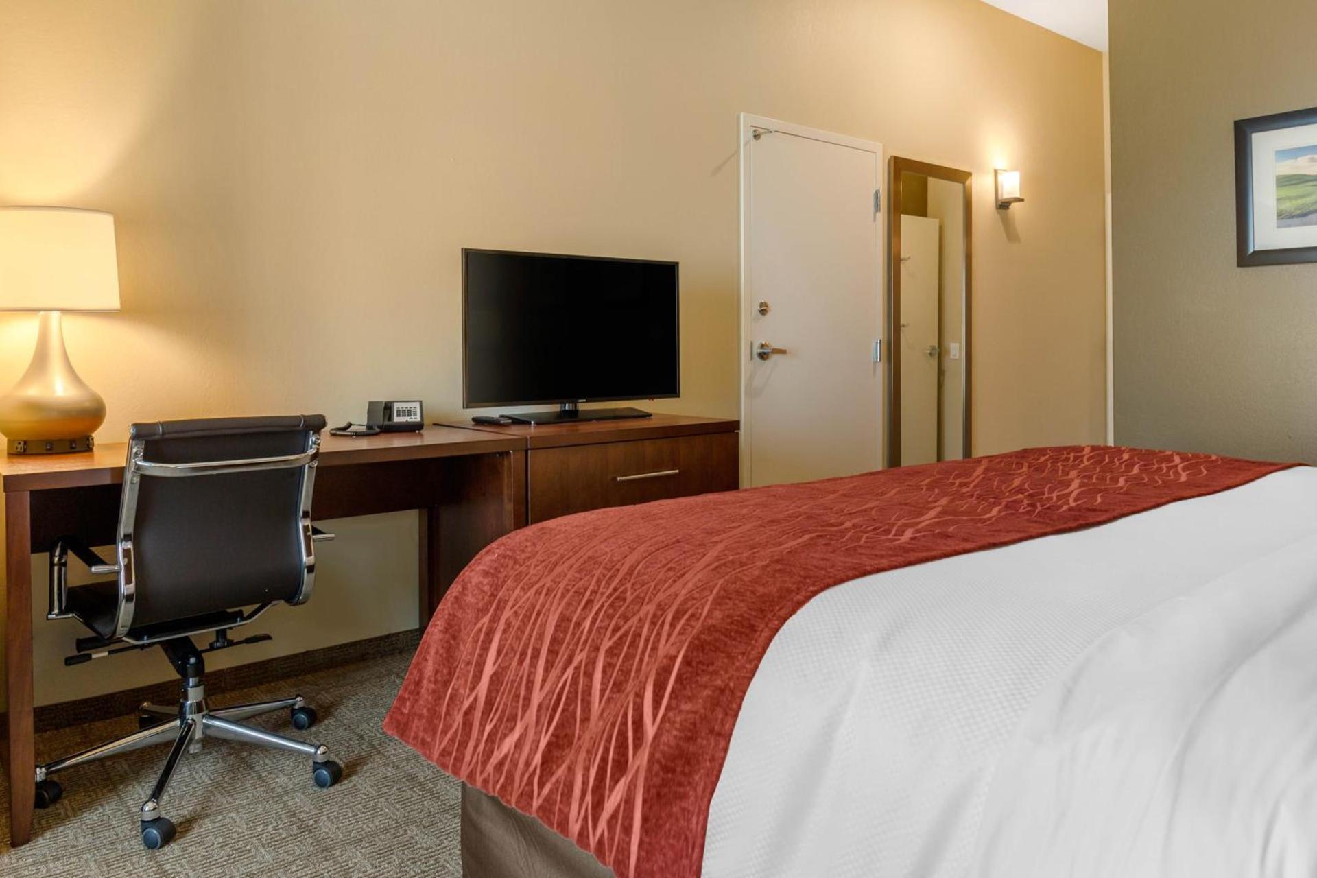 Comfort Inn & Suites Gap Amish Country photo 17