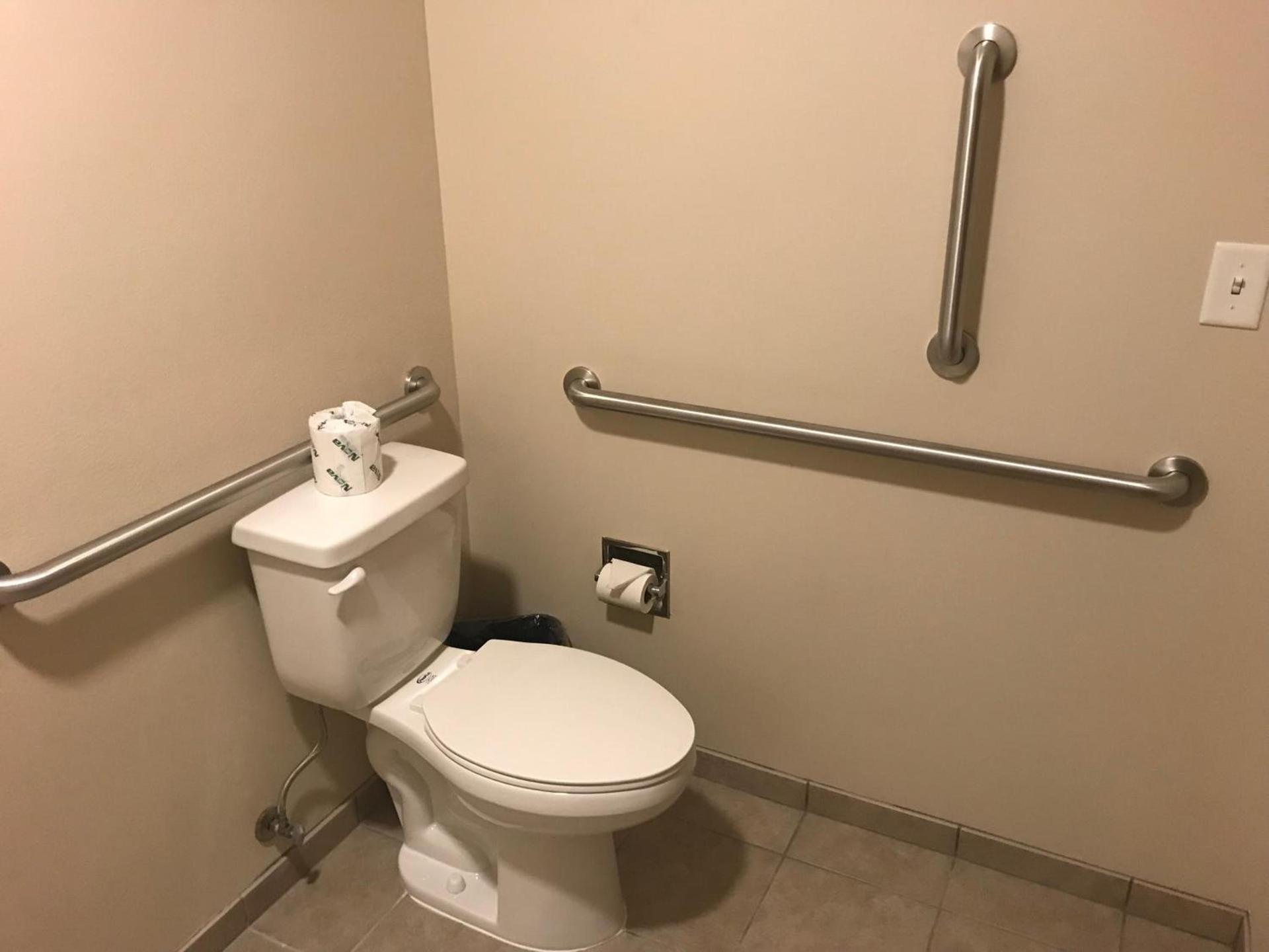 Cobblestone Inn & Suites Fort Madison photo 23