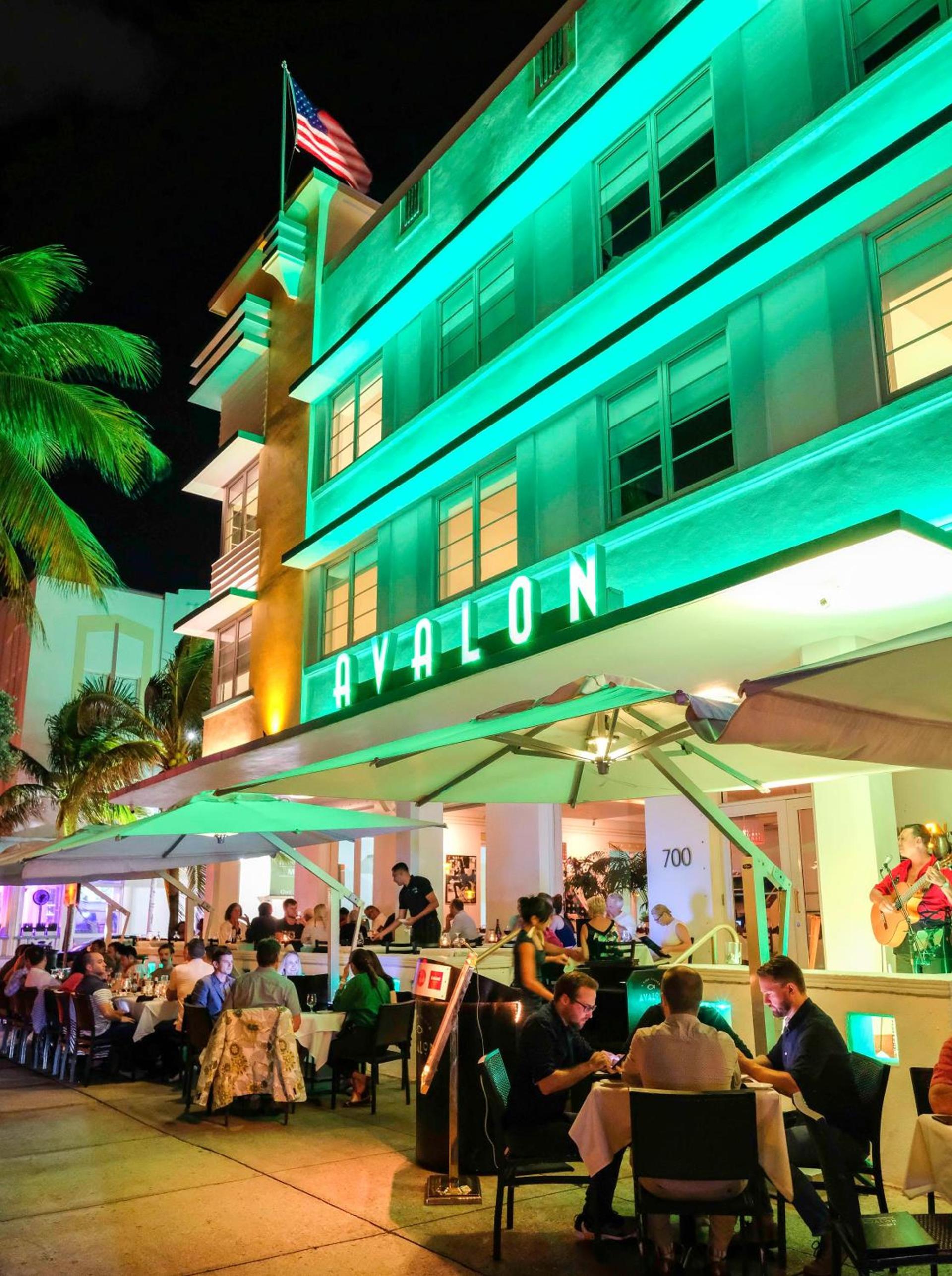 Avalon Hotel photo 3