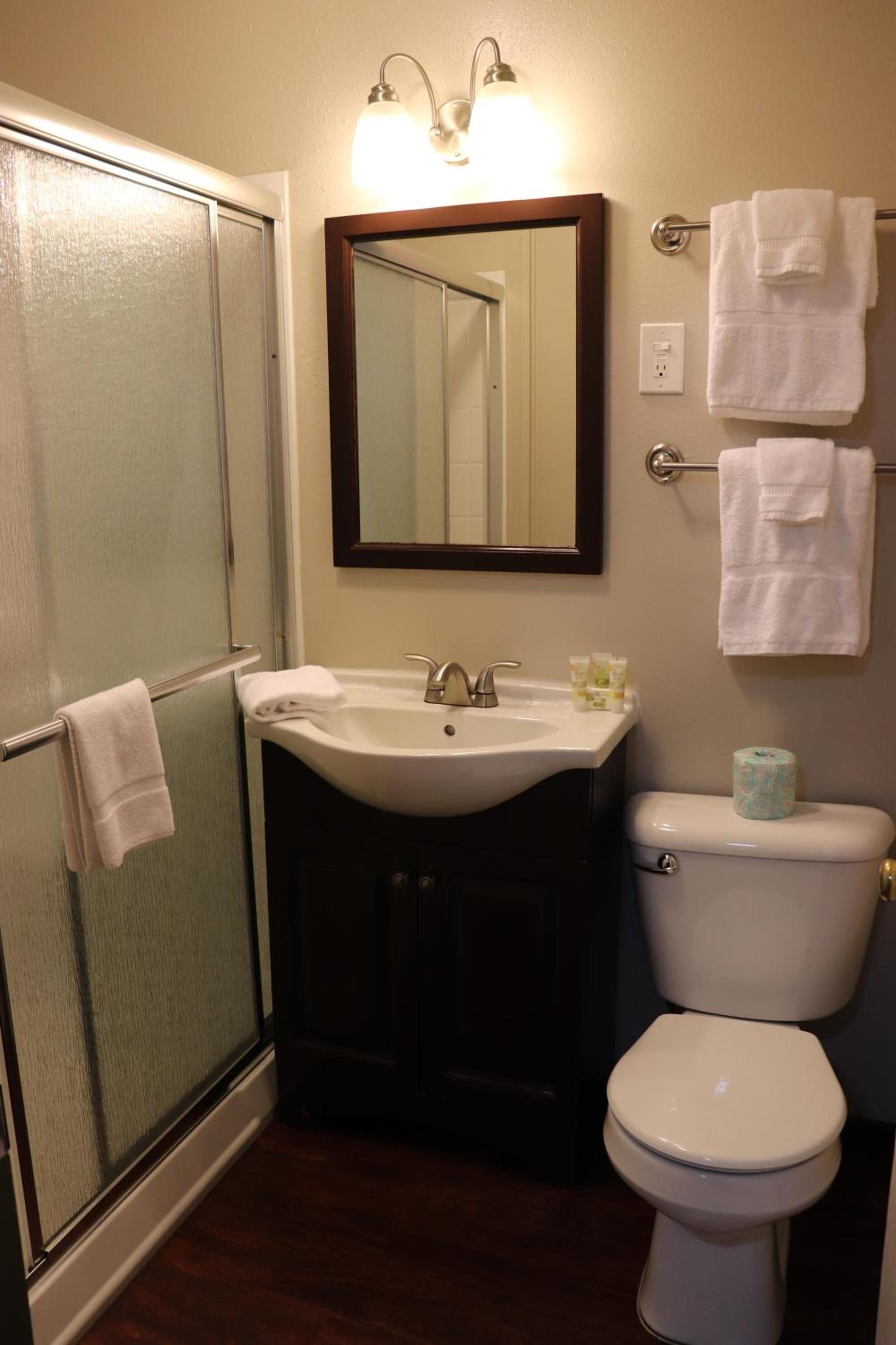 Lone Fir Resort photo 30