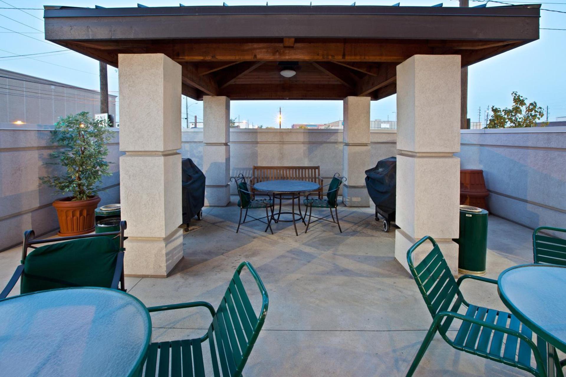 Staybridge Suites Indianapolis Downtown-Convention Center by IHG photo 28
