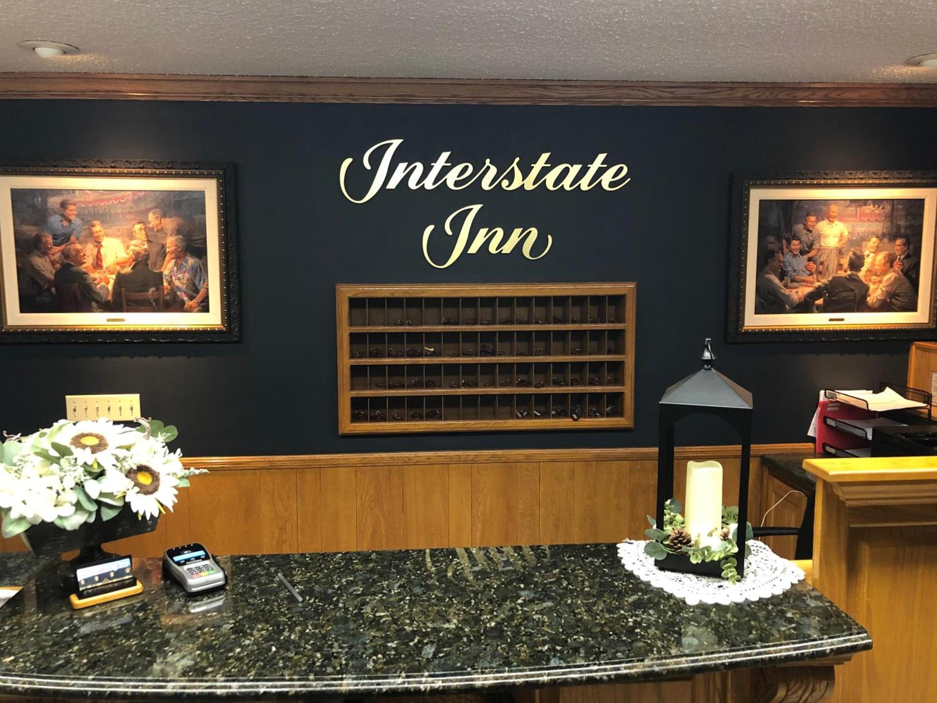 Interstate Inn photo 11