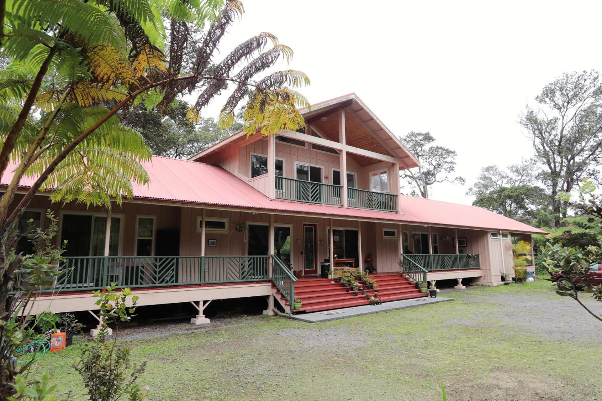 Volcano Forest Inn photo 47