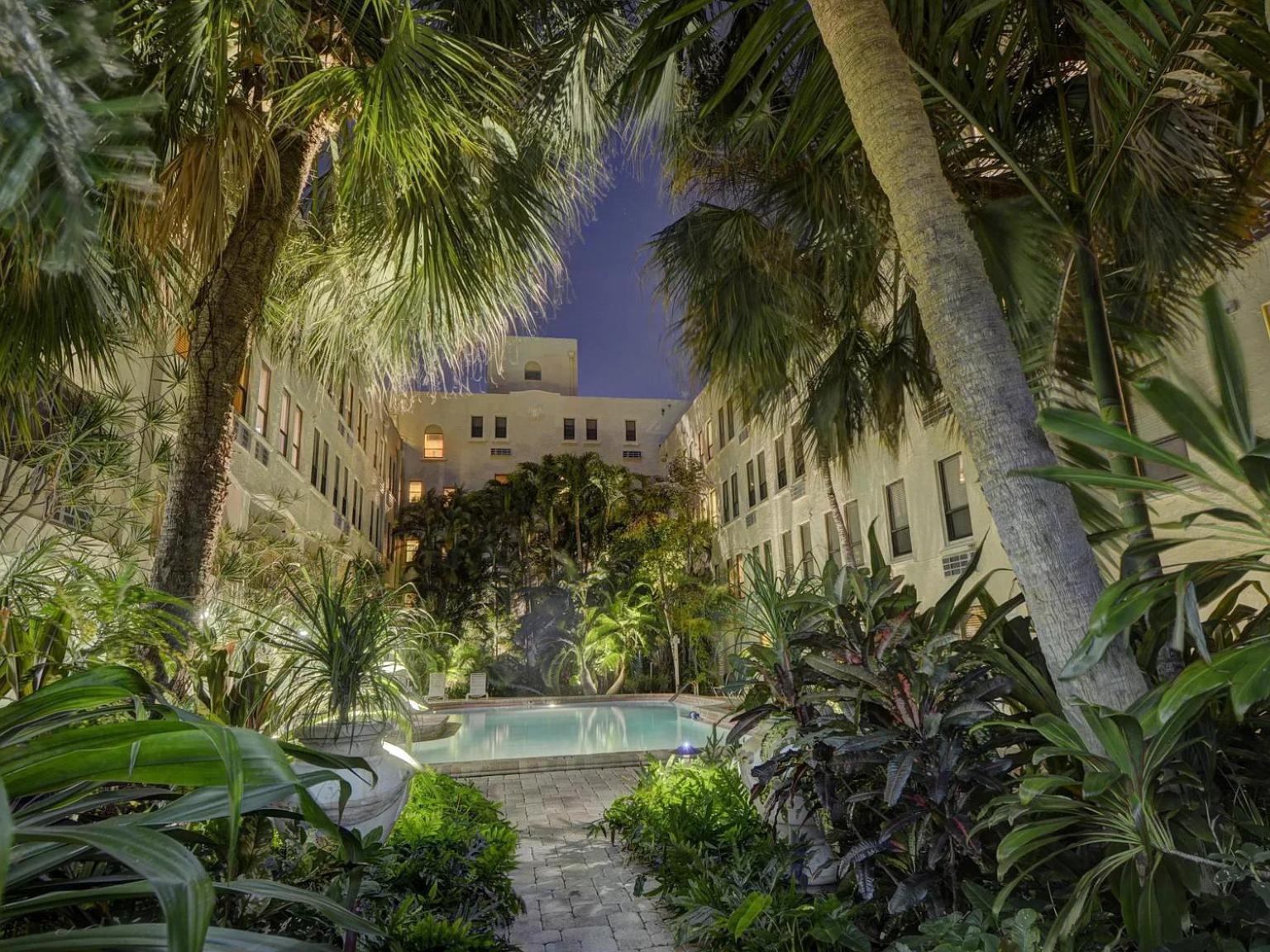 Hemingway Suites at Palm Beach Hotel Island photo 72