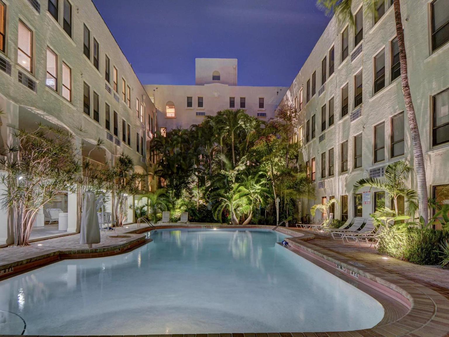 Hemingway Suites at Palm Beach Hotel Island photo 80