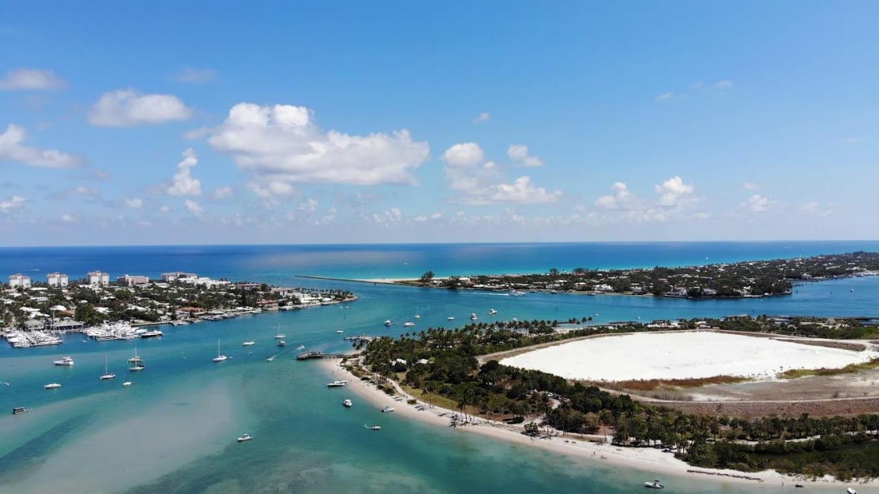 Hemingway Suites at Palm Beach Hotel Island photo 31