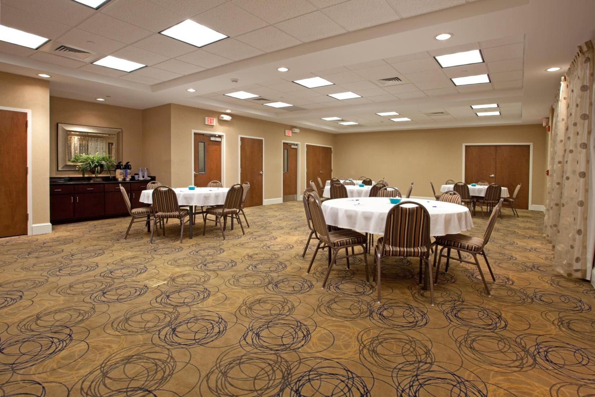 Holiday Inn Express Pembroke by IHG photo 16