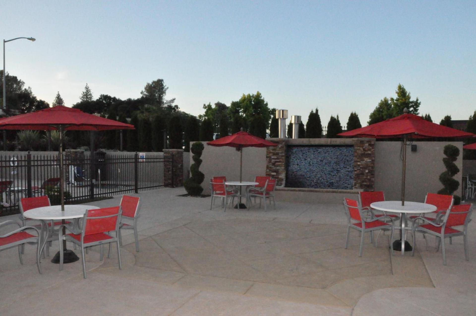 Holiday Inn Express & Suites Jackson by IHG photo 18