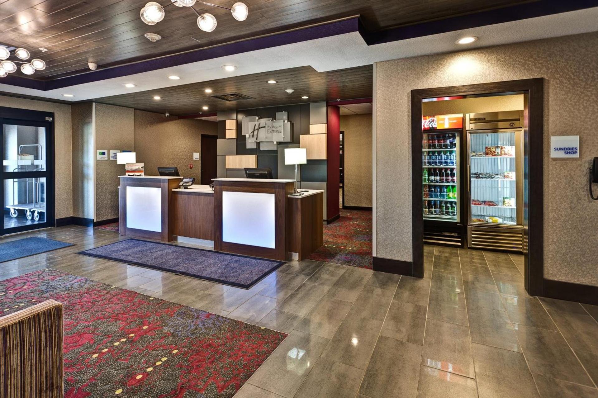 Holiday Inn Express Hutchison by IHG photo 3