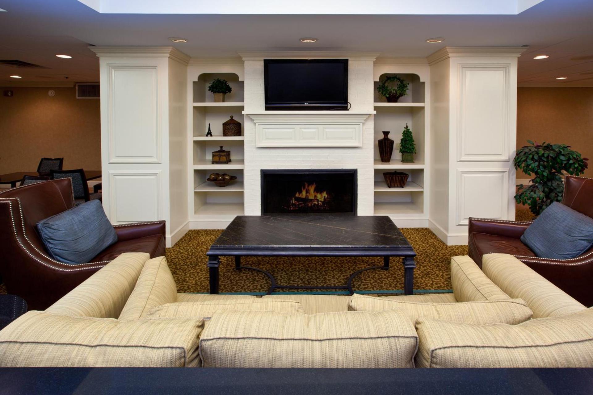 Holiday Inn Express Indianapolis Airport by IHG photo 16