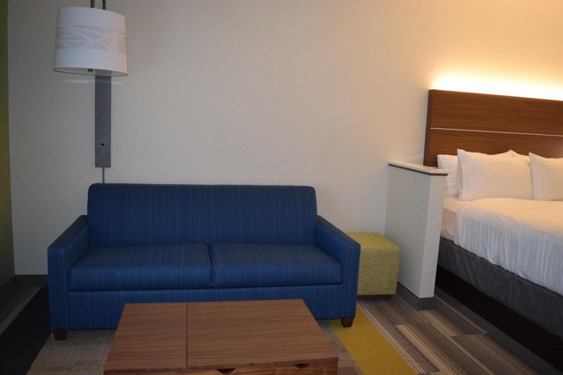 Holiday Inn Express & Suites Ithaca by IHG photo 50