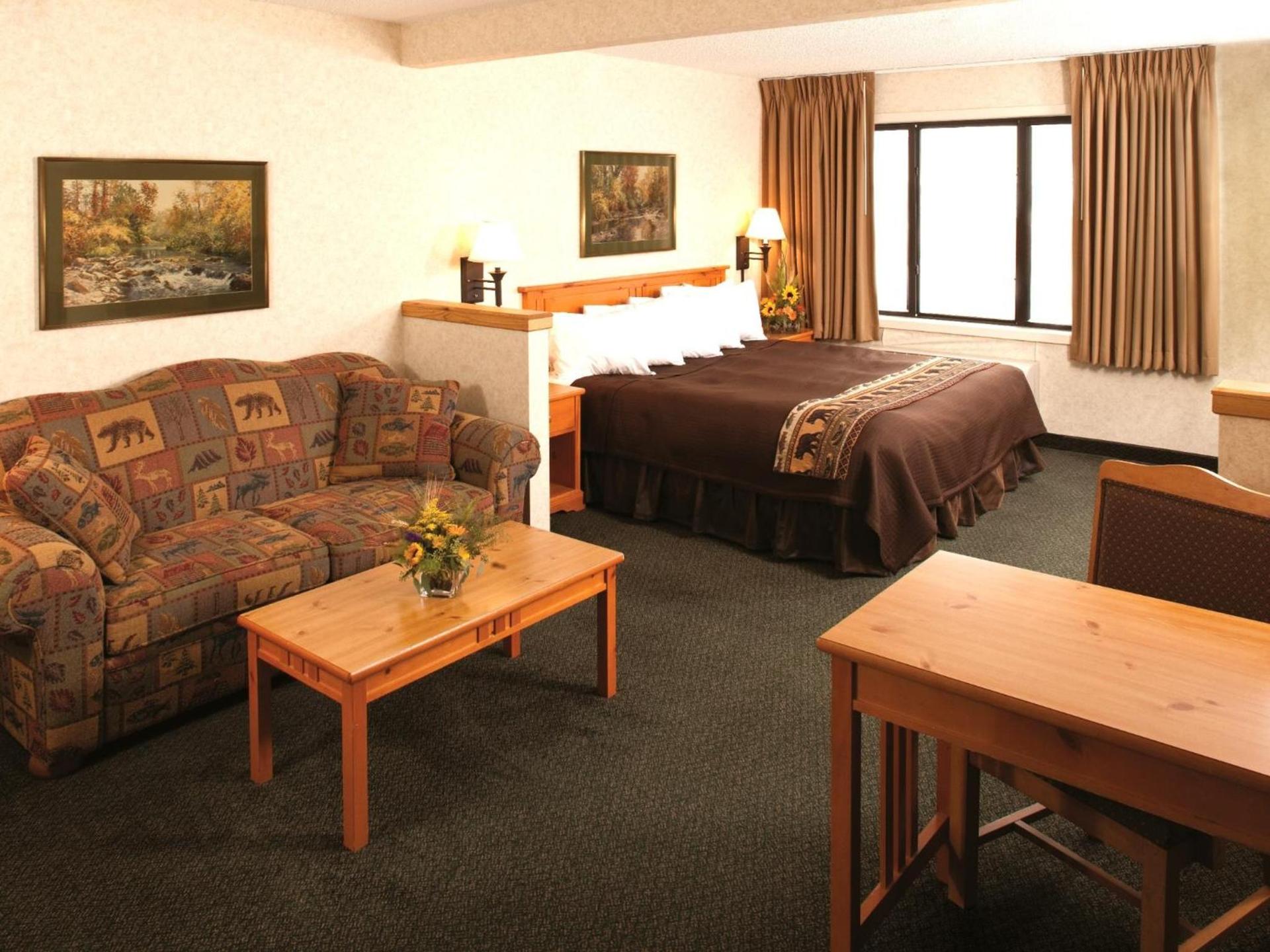 Kelly Inn and Suites Mitchell photo 15