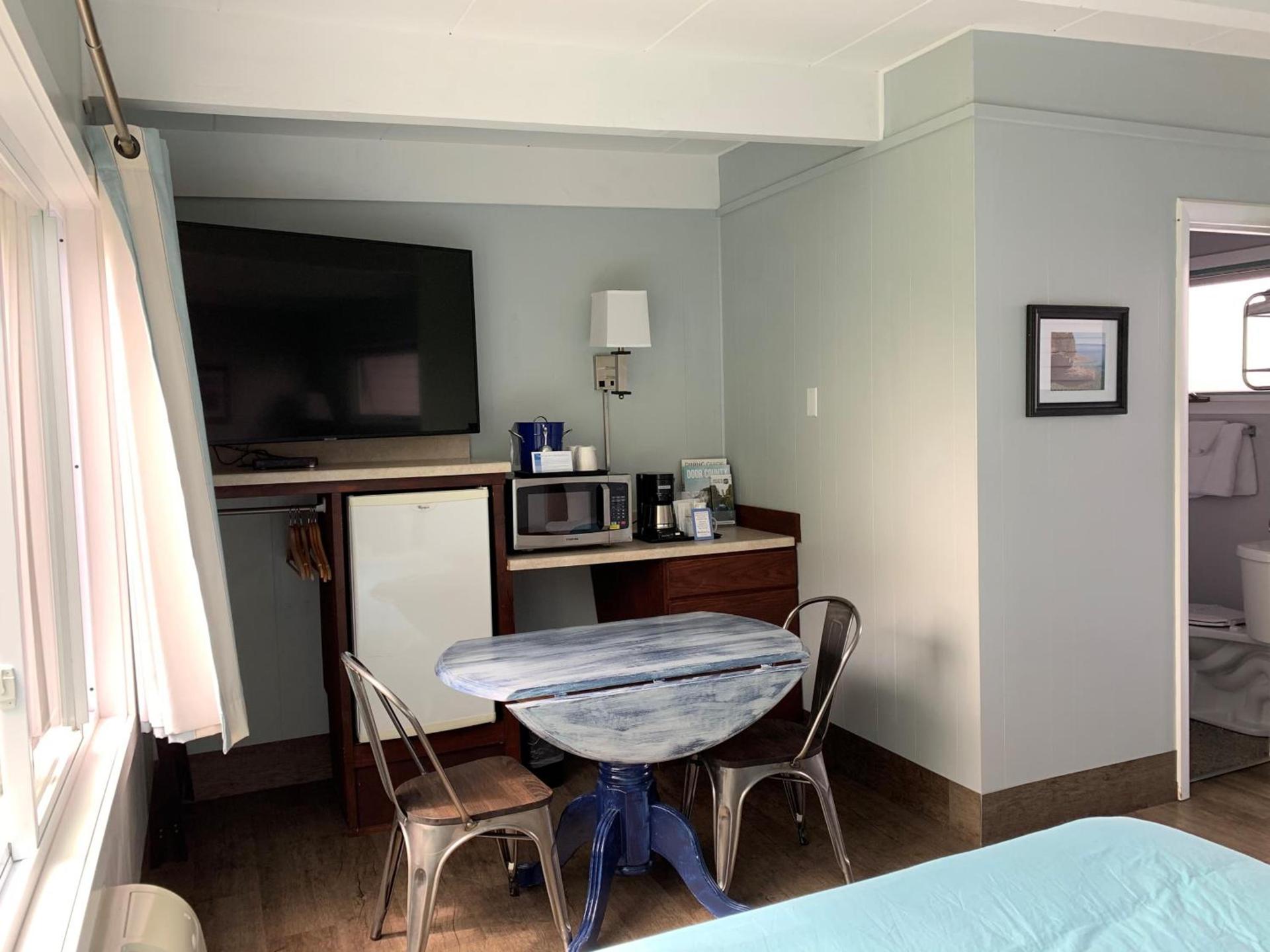 Beachfront Inn photo 49