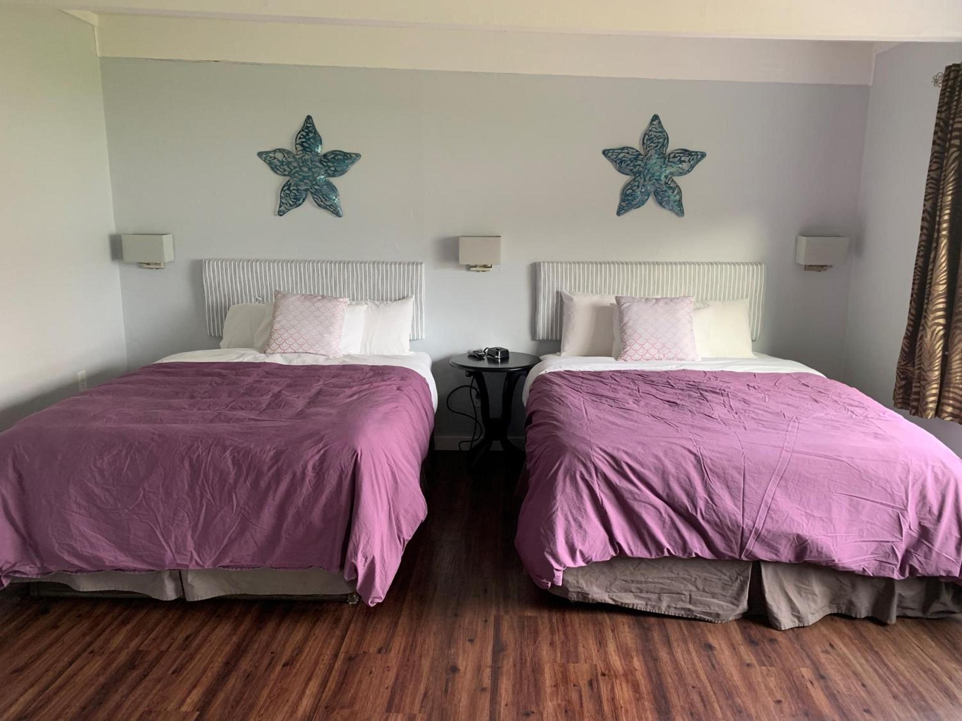Beachfront Inn photo 67