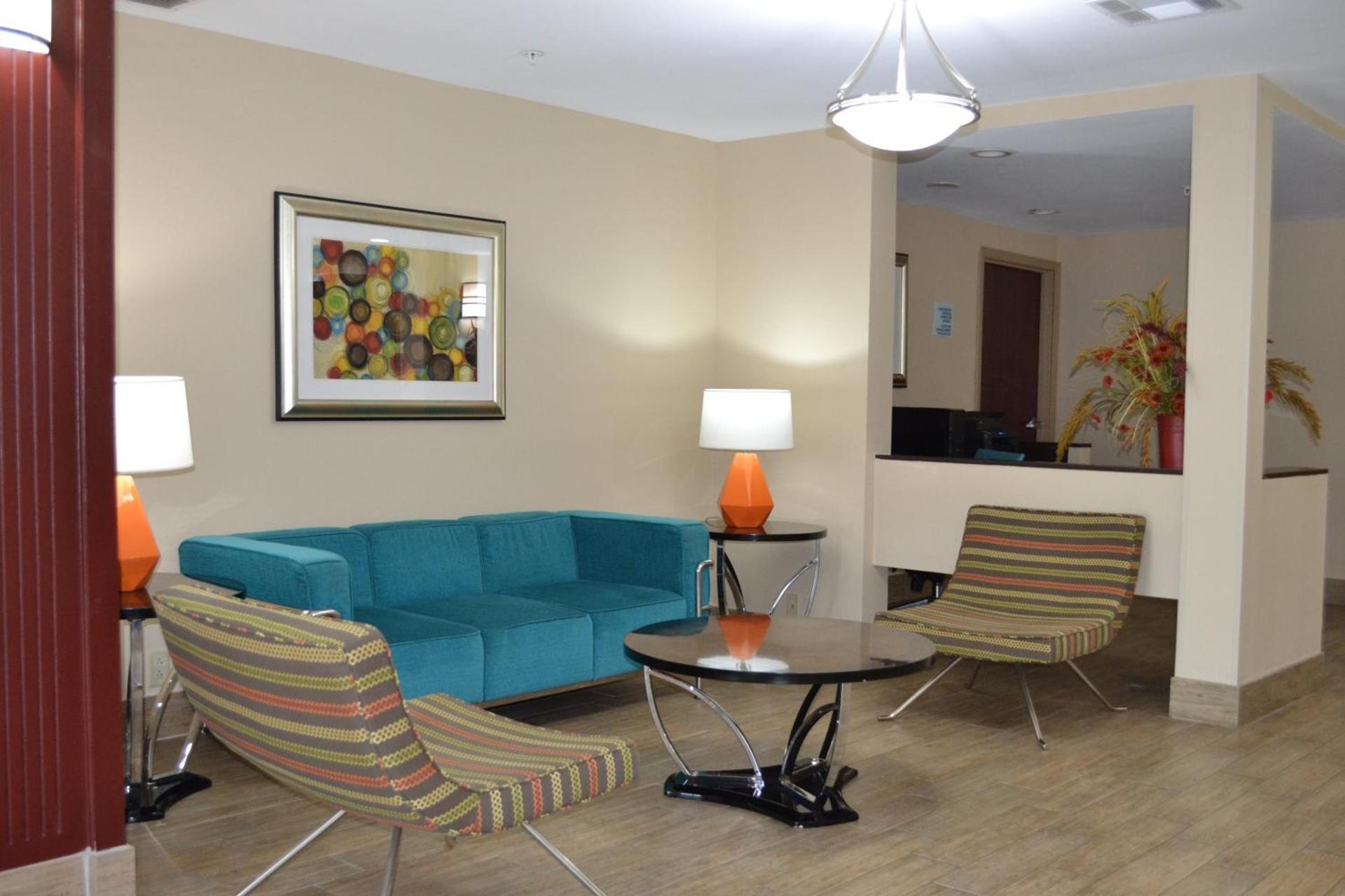 Holiday Inn Express Hotel & Suites Gainesville by IHG photo 10