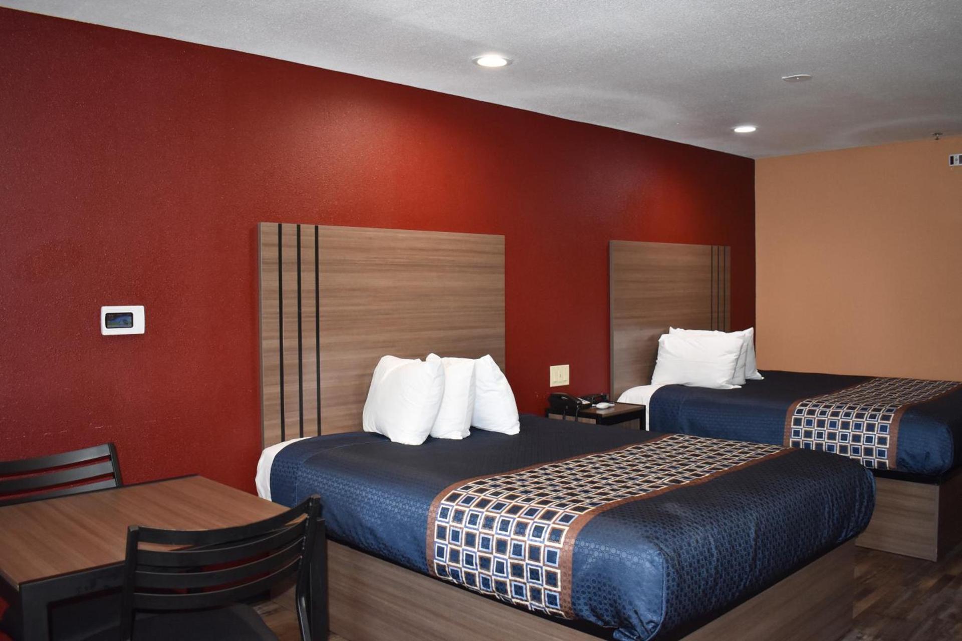 Baymont by Wyndham Manteca photo 16