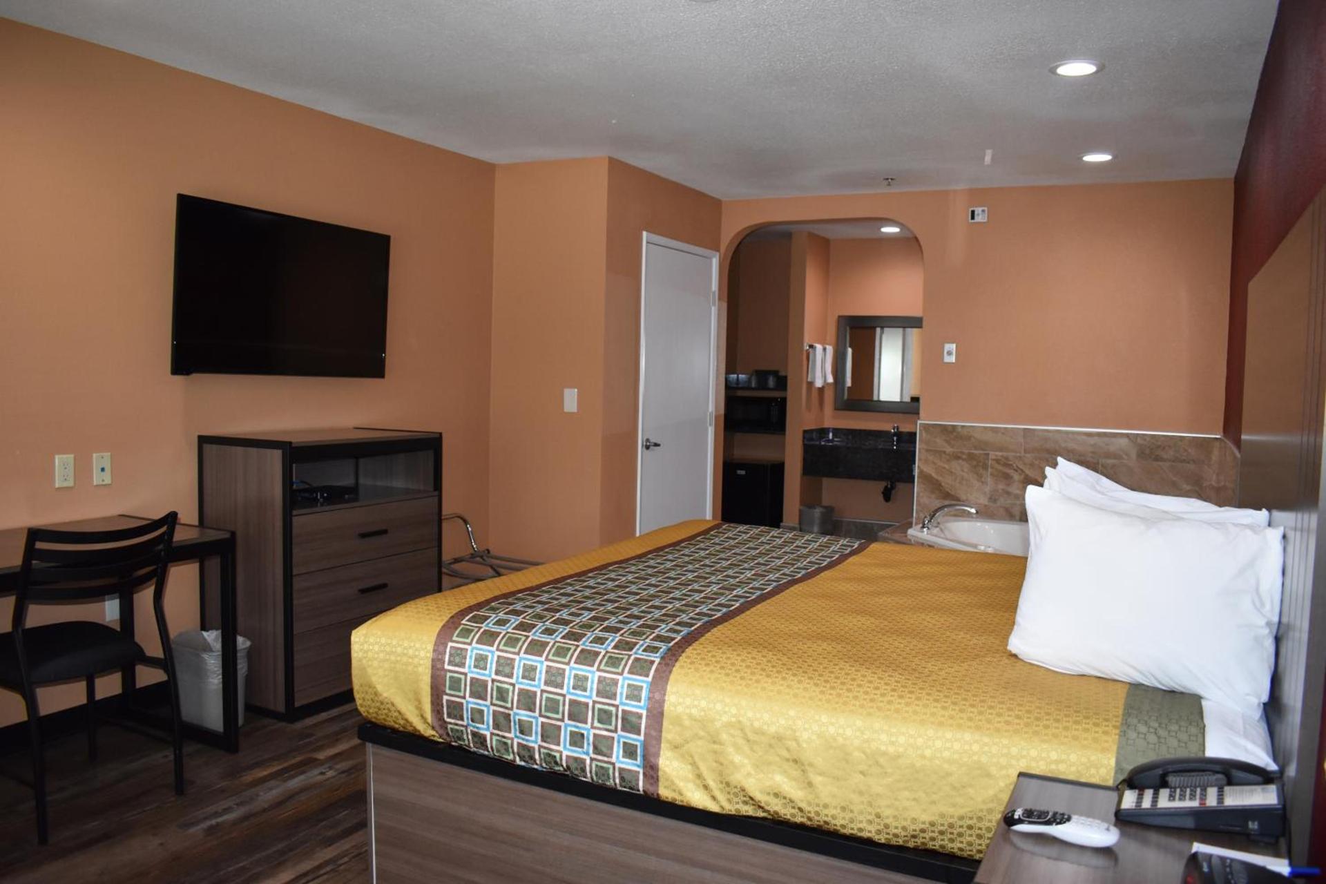 Baymont by Wyndham Manteca photo 9