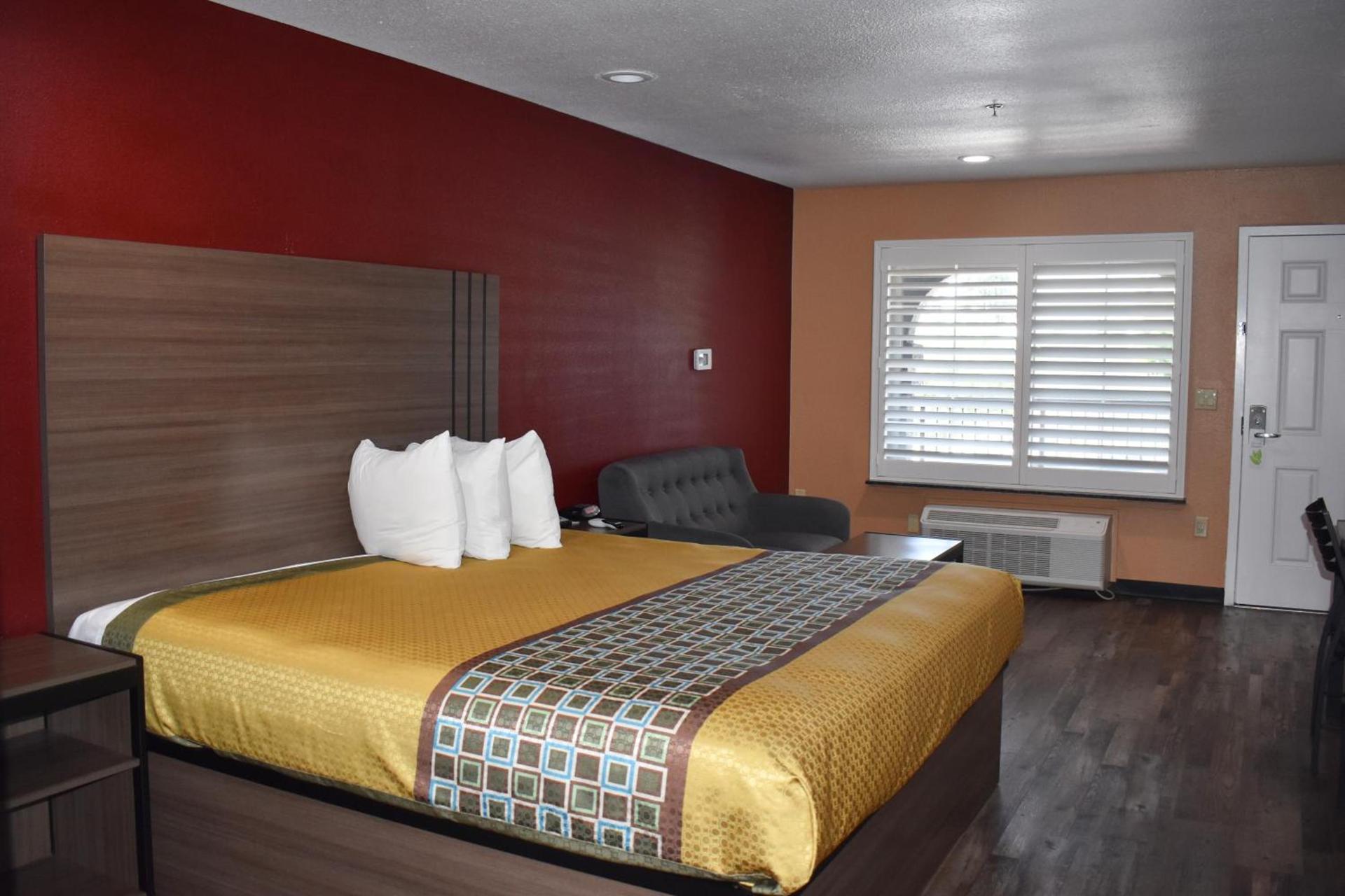 Baymont by Wyndham Manteca photo 5