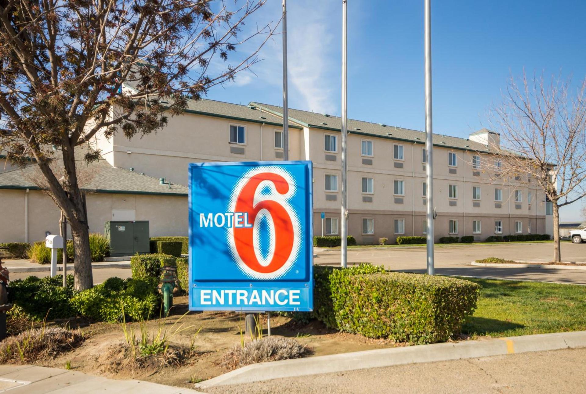 Howard Johnson by Wyndham Lemoore Near Naval Air Station photo 26