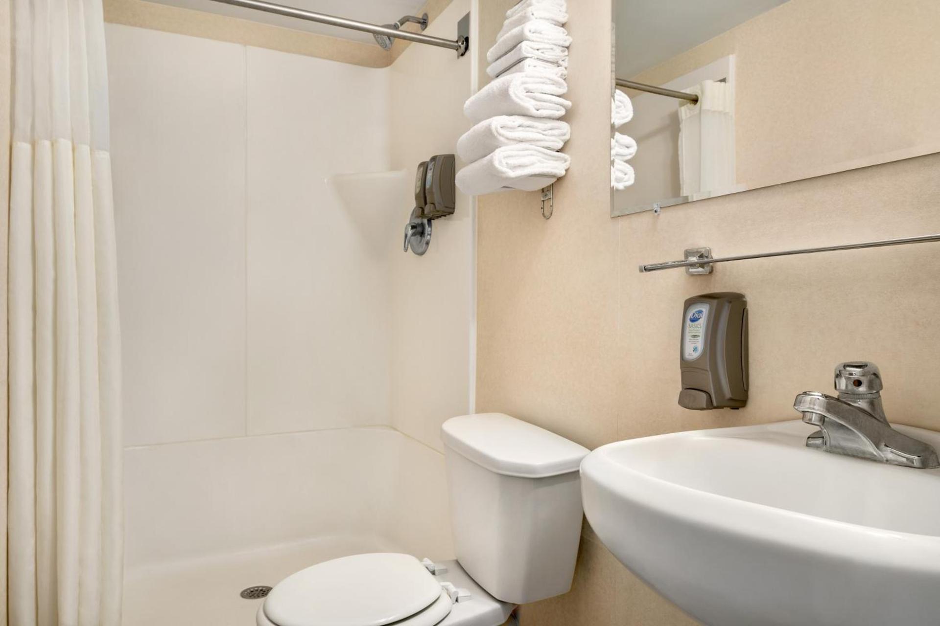 Plim Plaza Hotel photo 55