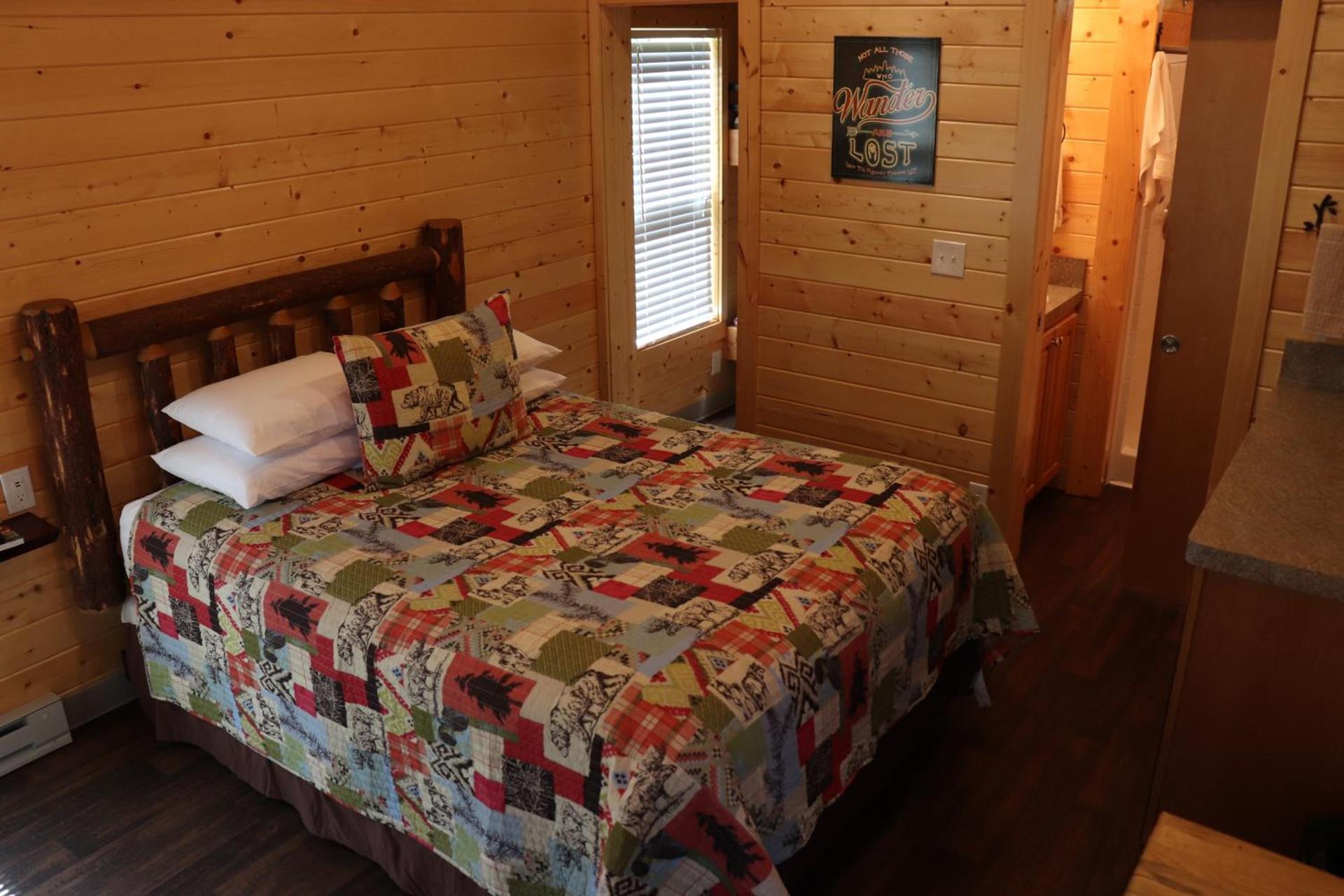 Lone Fir Resort photo 4
