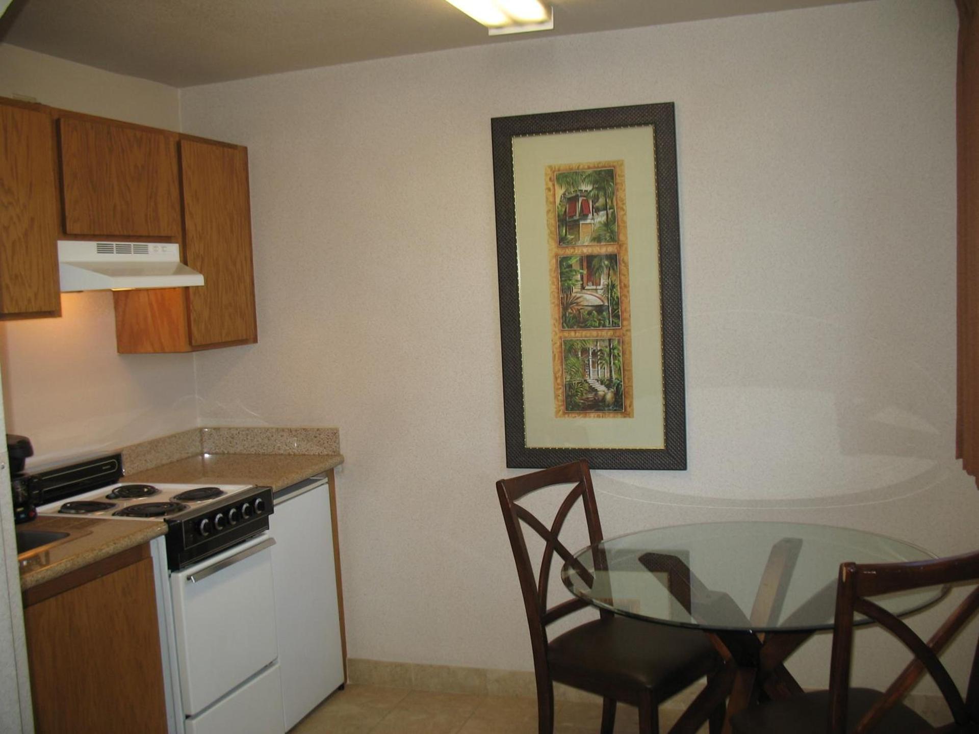 Sunrise Inn photo 78