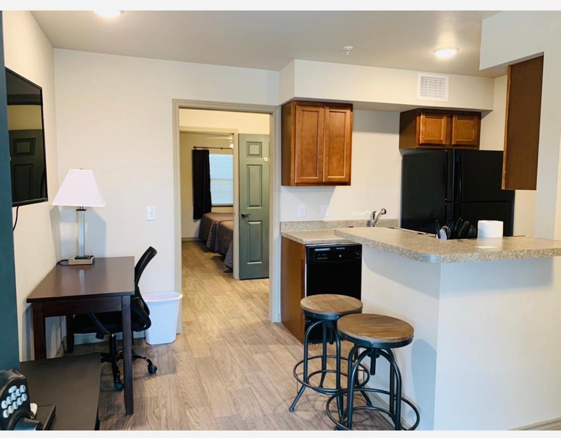 Eagle's Den Suites Andrews a Travelodge by Wyndham photo 15